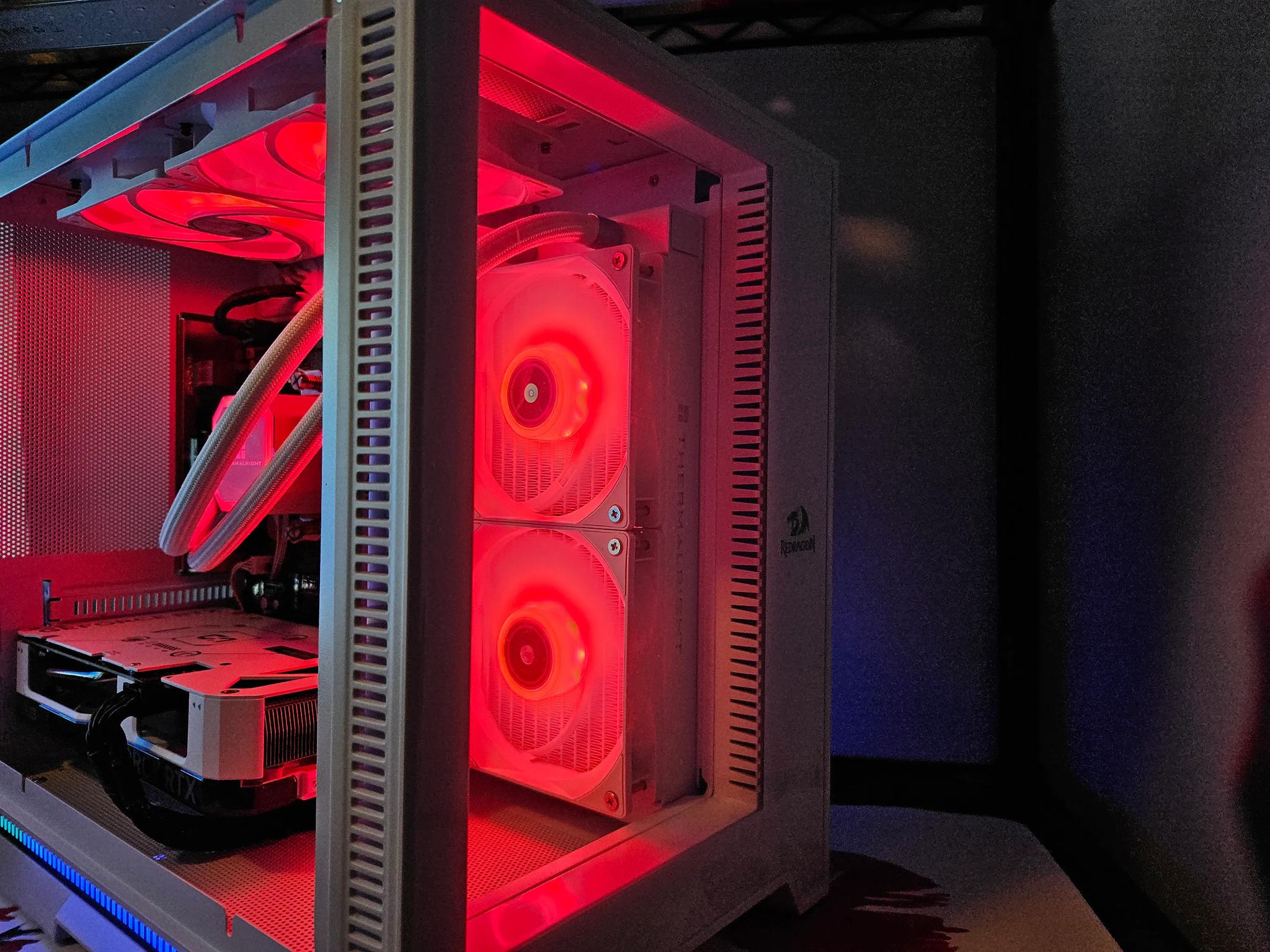 Liquid cooled Artic Rig Ryzen 5 5500 / 32GB DDR4 / 1TB / RTX 4060 8GB