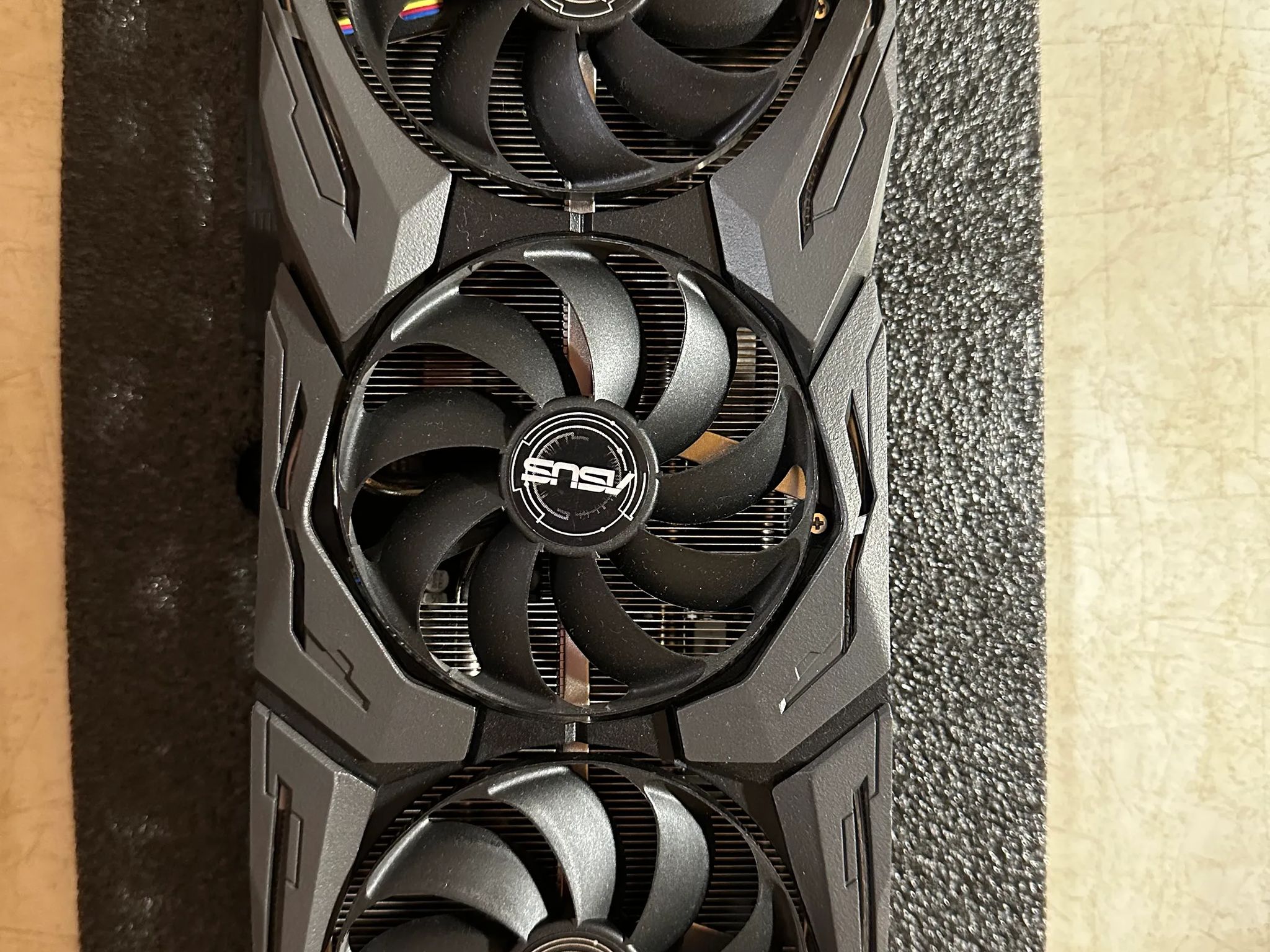 ASUS ROG Strix 5700XT OC