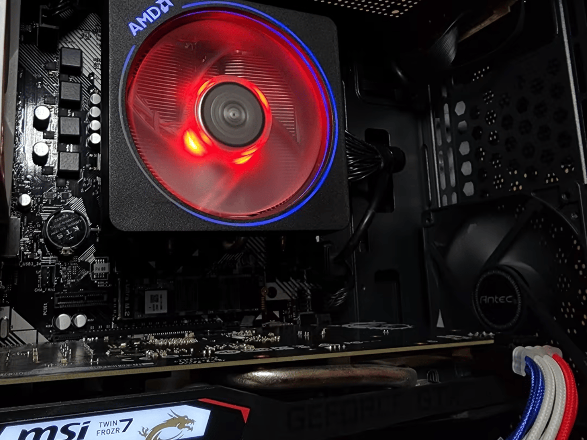 AMD Ryzen 5 1600 // Nvidia GeForce GTX 1650 // Silicon Power 16GB 3200MHz 