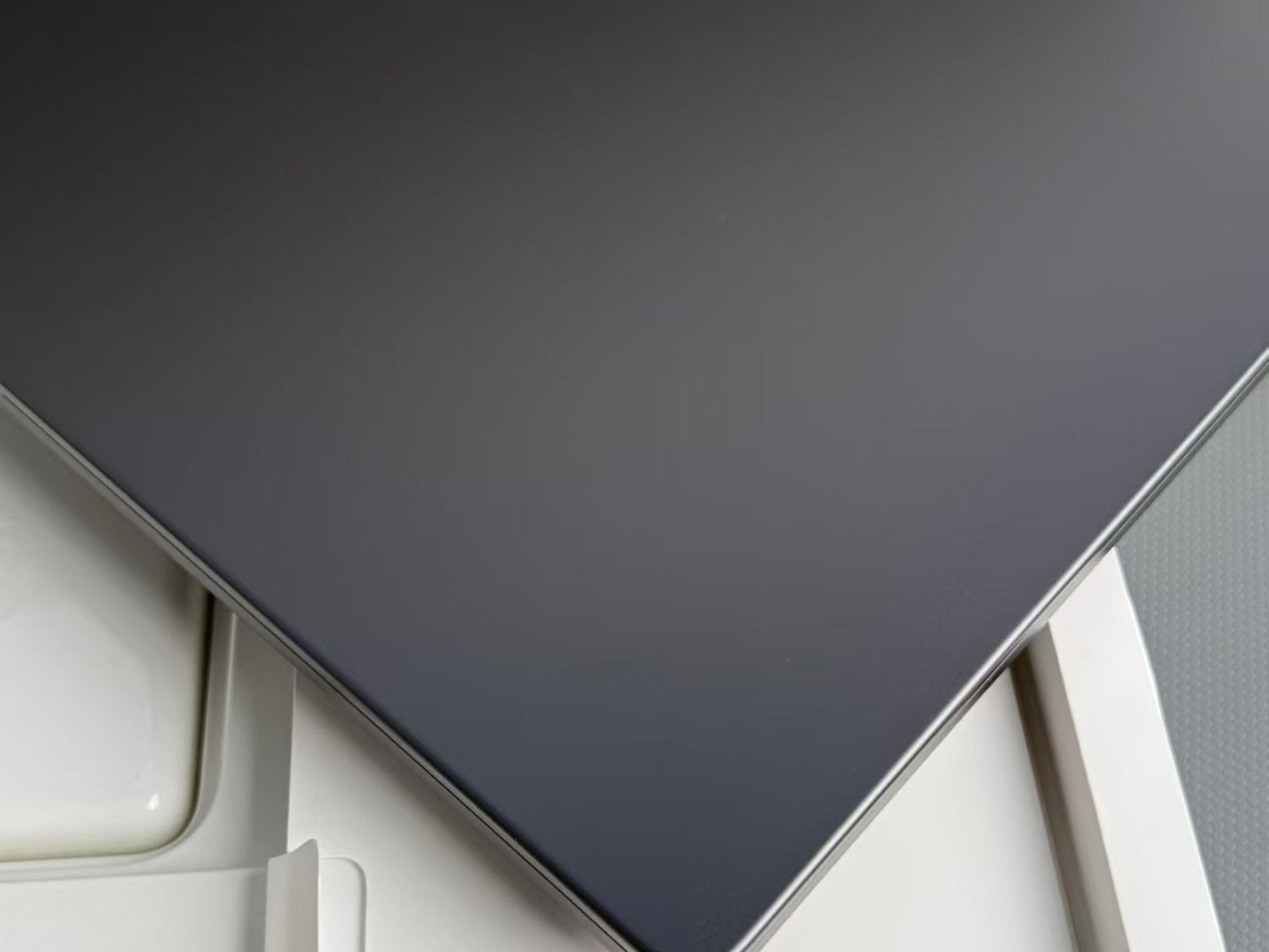 Apple MacBook Pro 16-inch M5 Max 48GB 2TB SSD Space Black – Nano-Texture