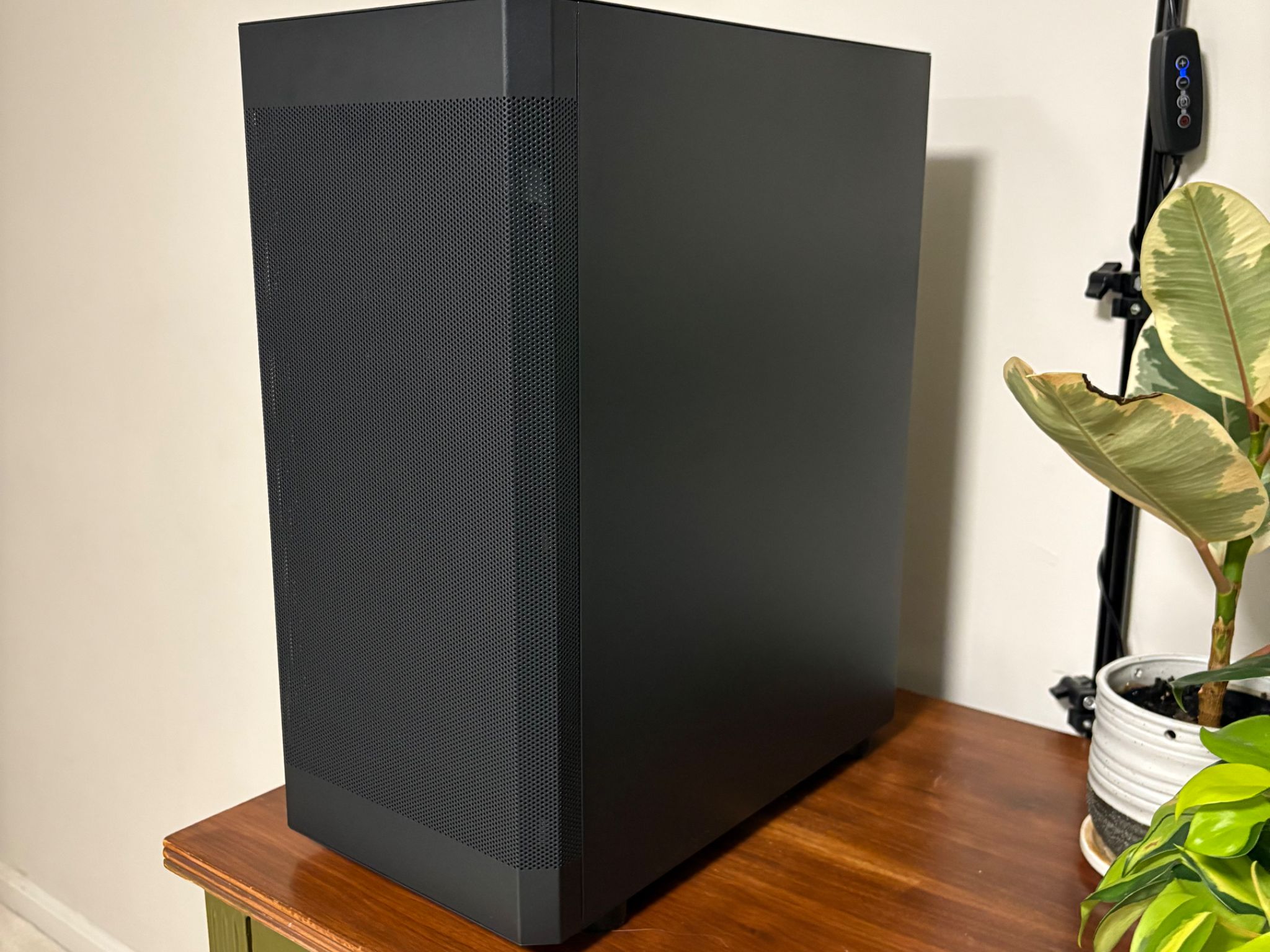 Ryzen 5 5500/RTX 3060 8GB - Budget Gaming PC