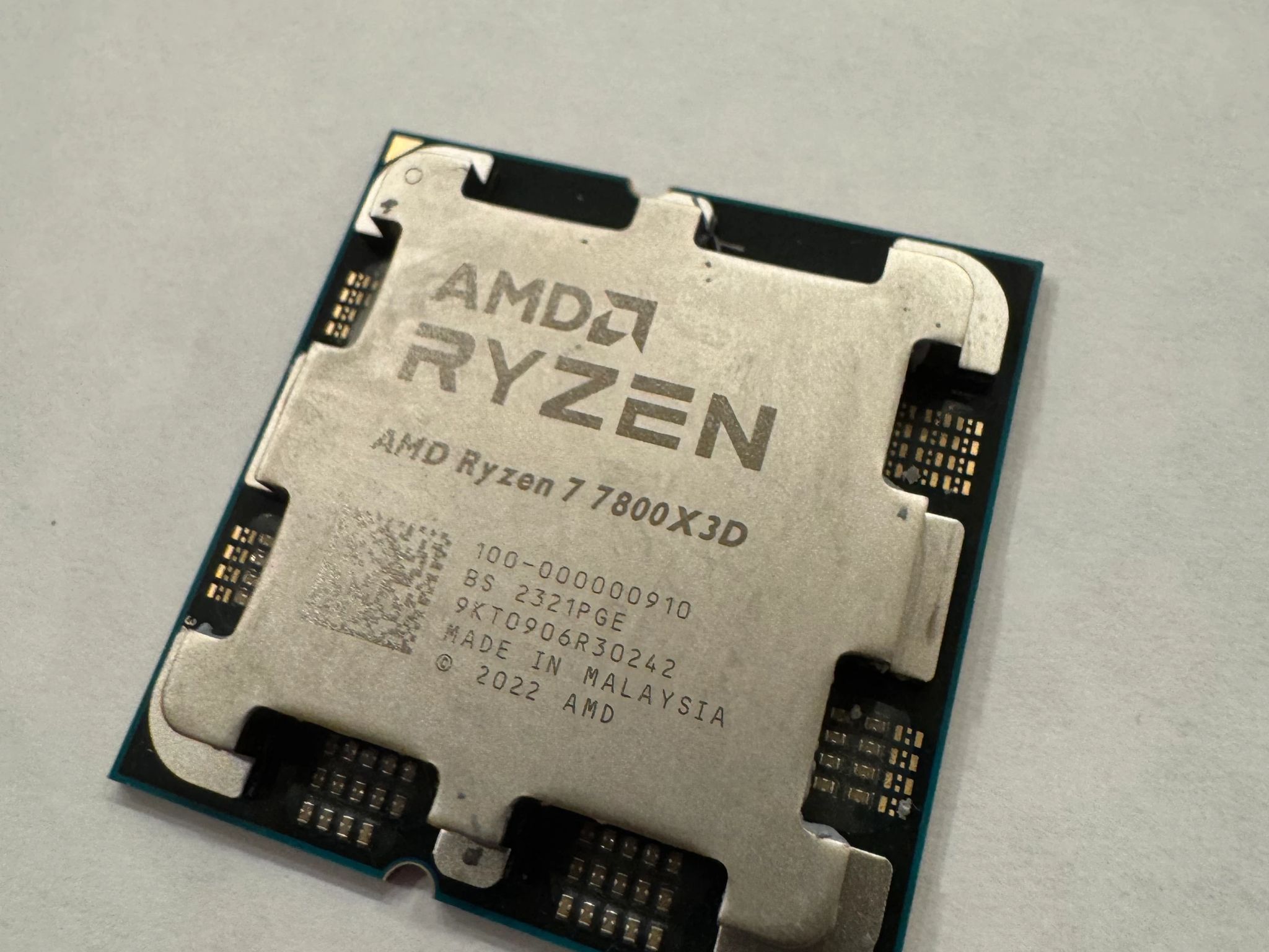 Ryzen 7 7800X3D