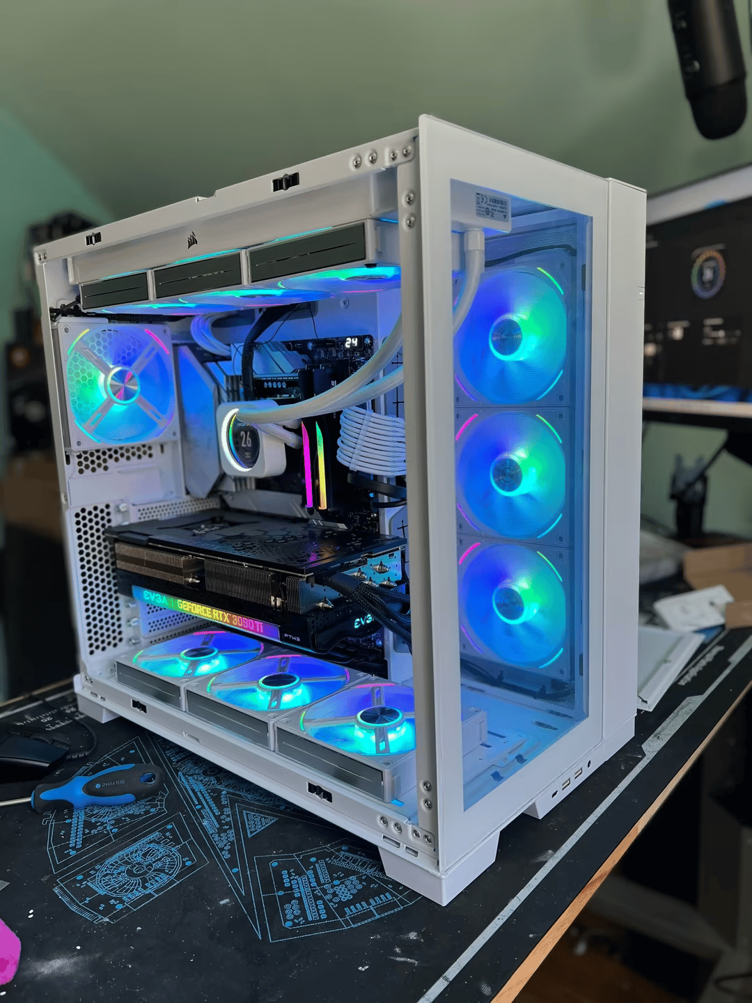 Project Snow White 12900k 3090ti