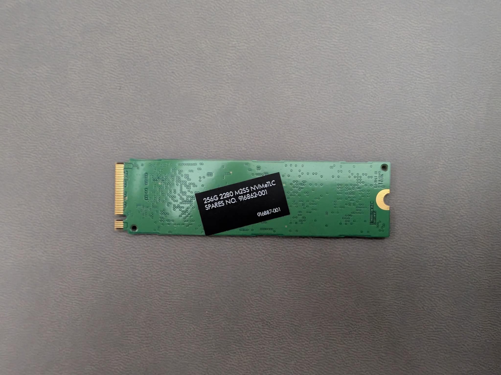 Samsung 1TB NVMe PCIe Gen3x4 M.2 2280 SSD