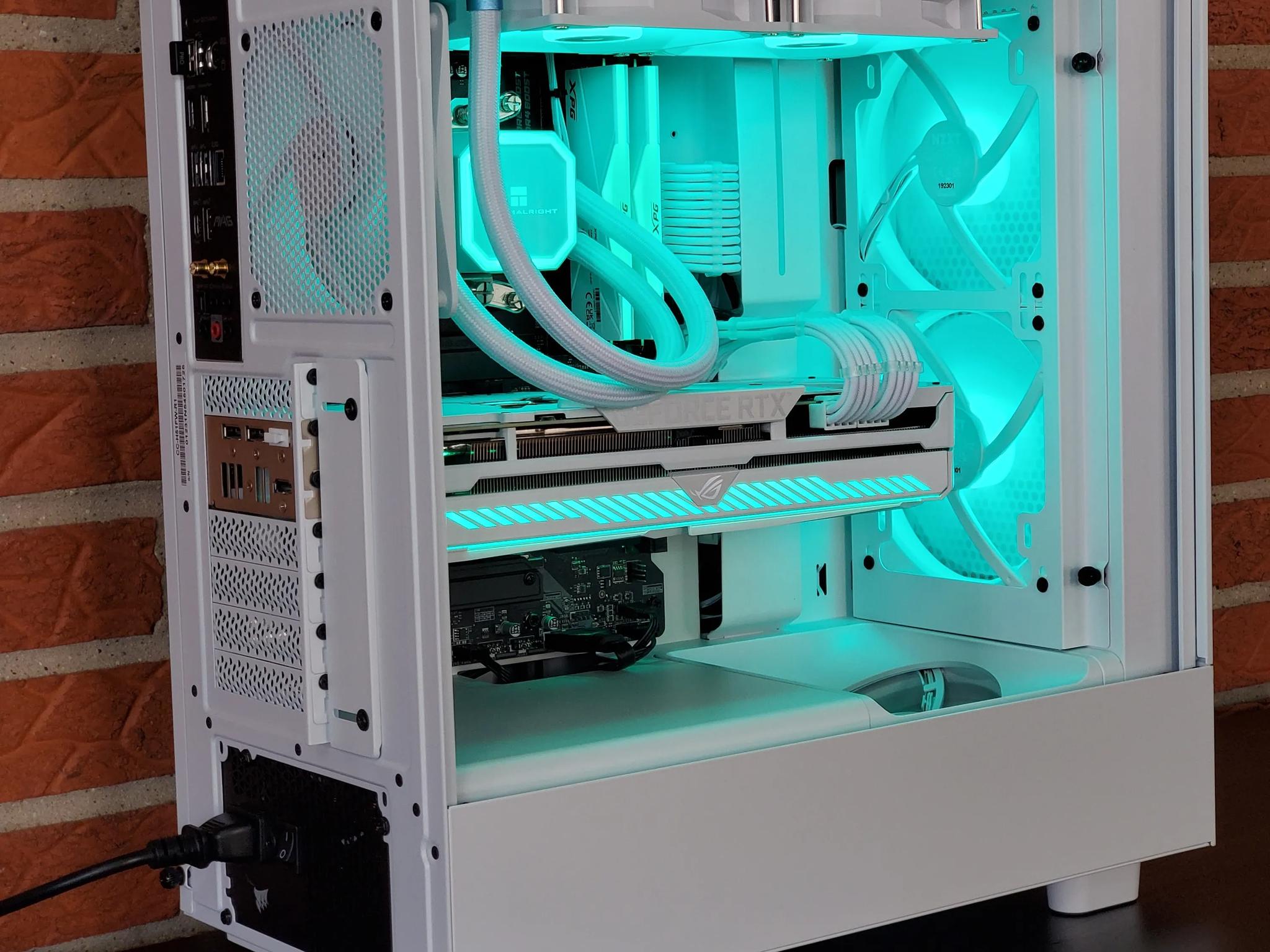 RTX 3070 ROG STRIX // RYZEN 5500 // 240MM AIO // 16GB RAM // 1TB SSD