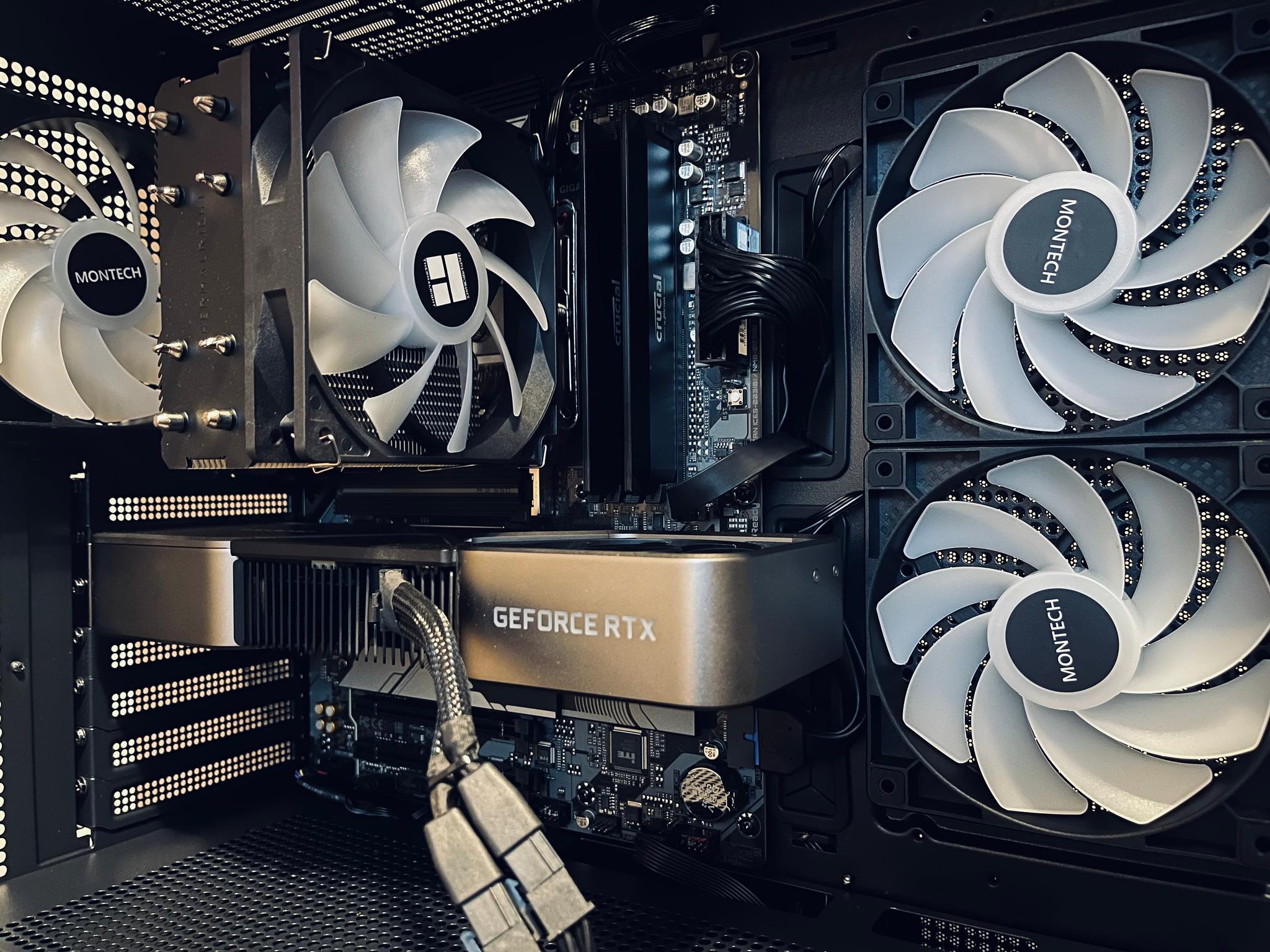 Pro Gaming PC |RTX 3080 // Ryzen 9700X // 32GB DDR5|