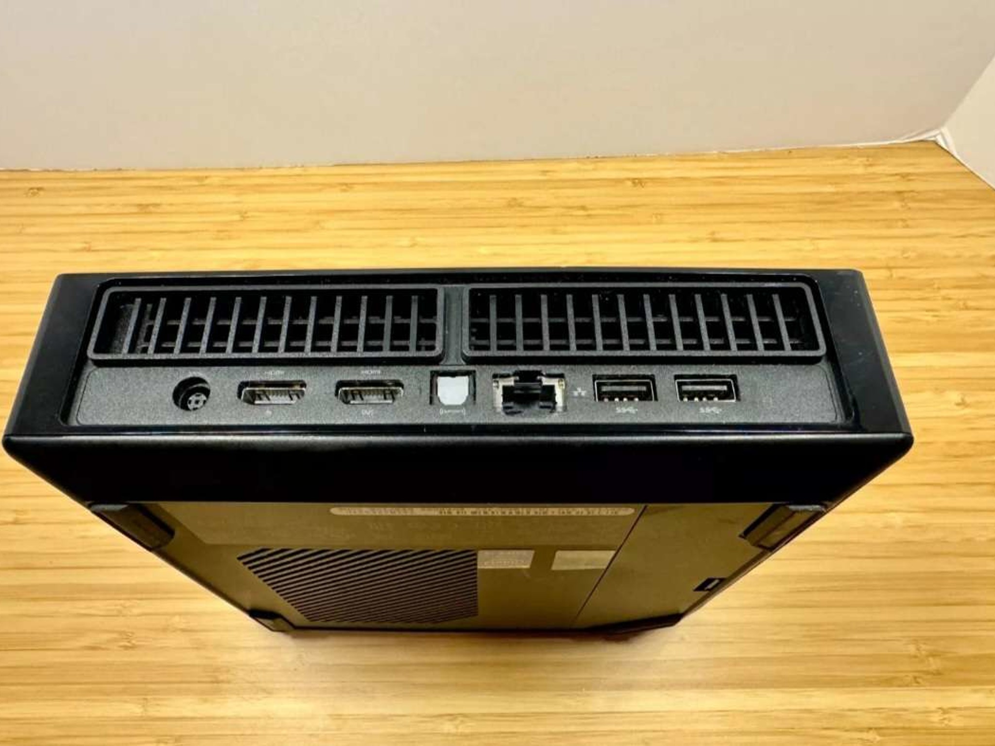 Dell Alienware Alpha R1 D07U i3 4130T, 16GB RAM, GTX 860M and a 240GB SSD