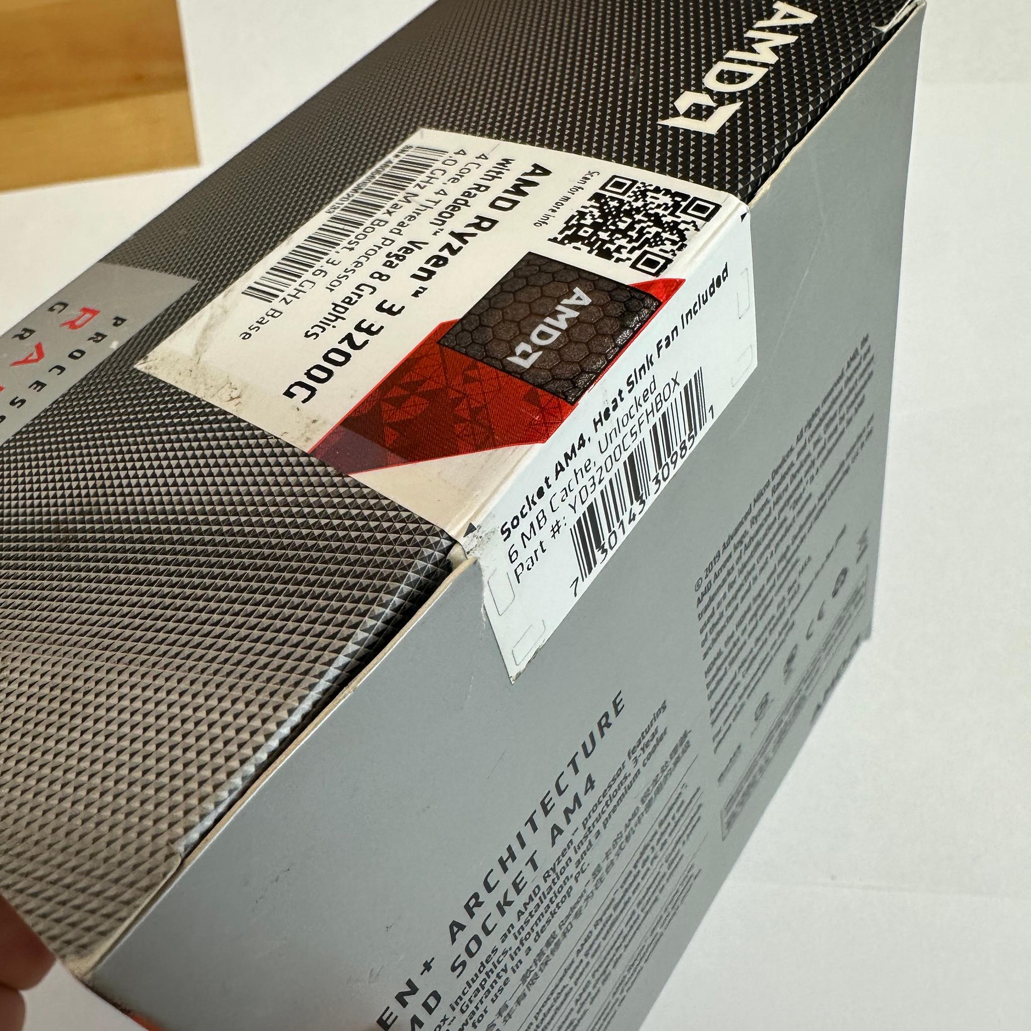 AMD Ryzen 3 3200G