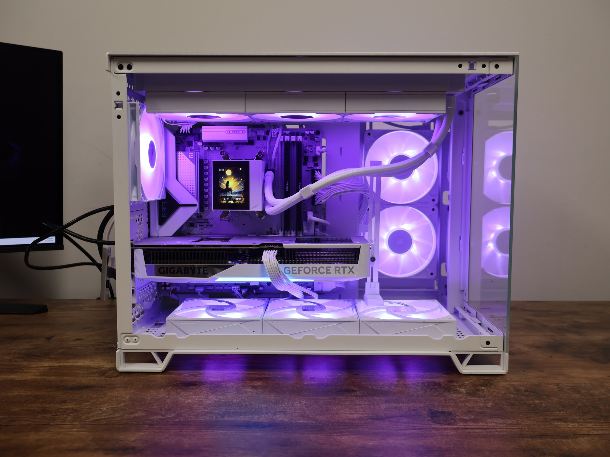 RTX 5070 Ti Gaming PC – Ryzen 7 7800X3D | 32GB DDR5 | 2TB M.2 | 1440p / 4K Gaming