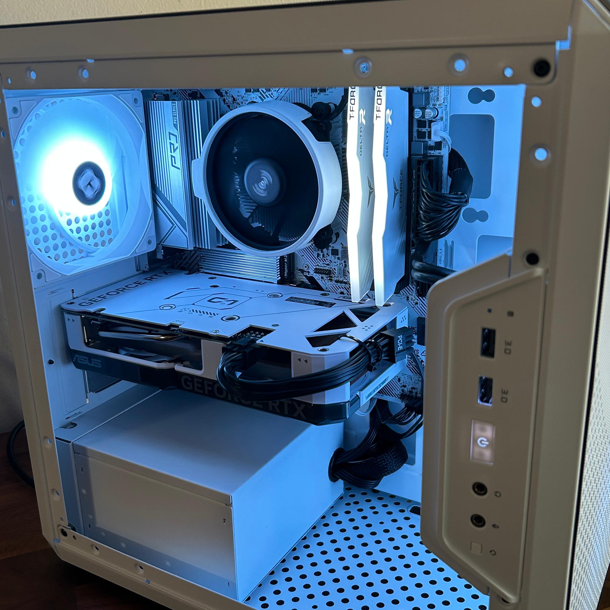 RTX 4060 | Ryzen 5 5500 | 1TB SSD | The Trooper