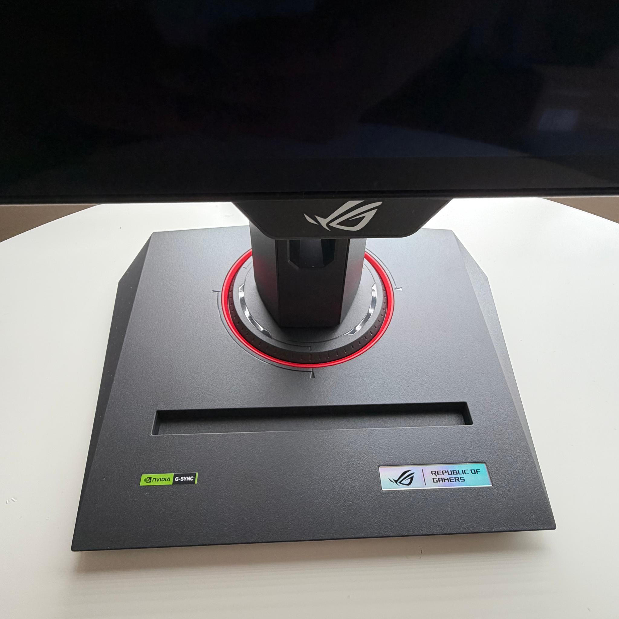 ASUS ROG Strix 27” 1440P OLED Gaming Monitor