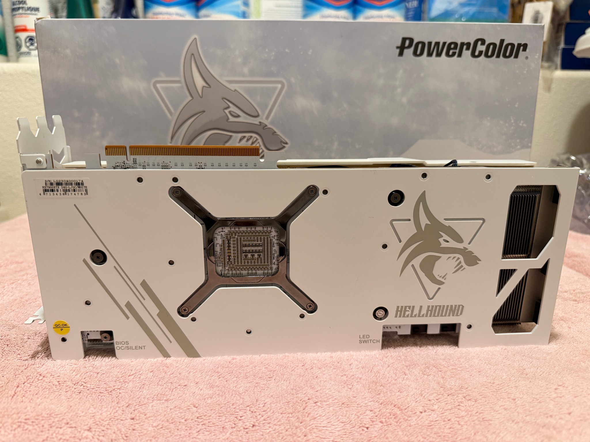 PowerColor Hellhound Spectral White Radeon RX 7900 XTX