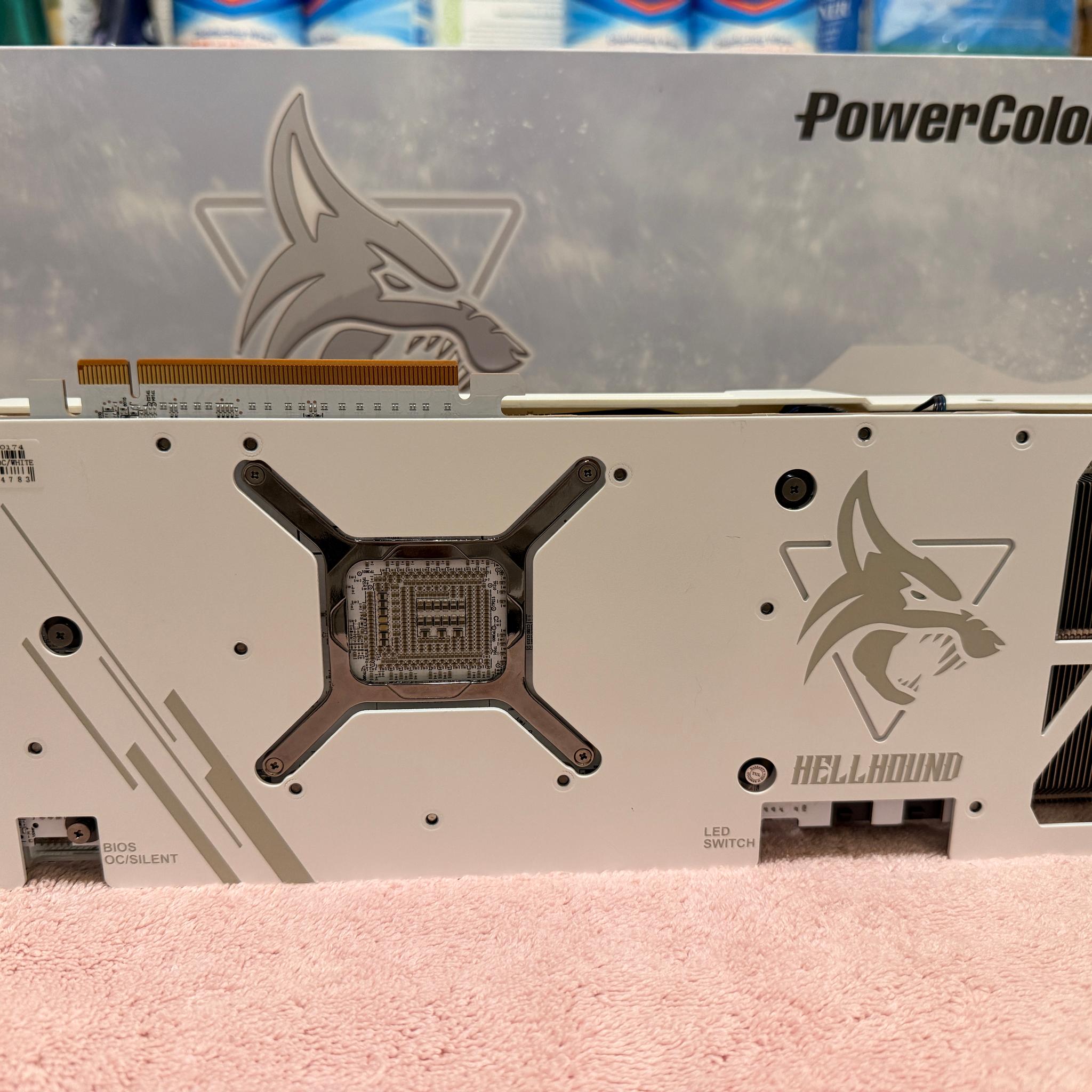 PowerColor Hellhound Spectral White Radeon RX 7900 XTX