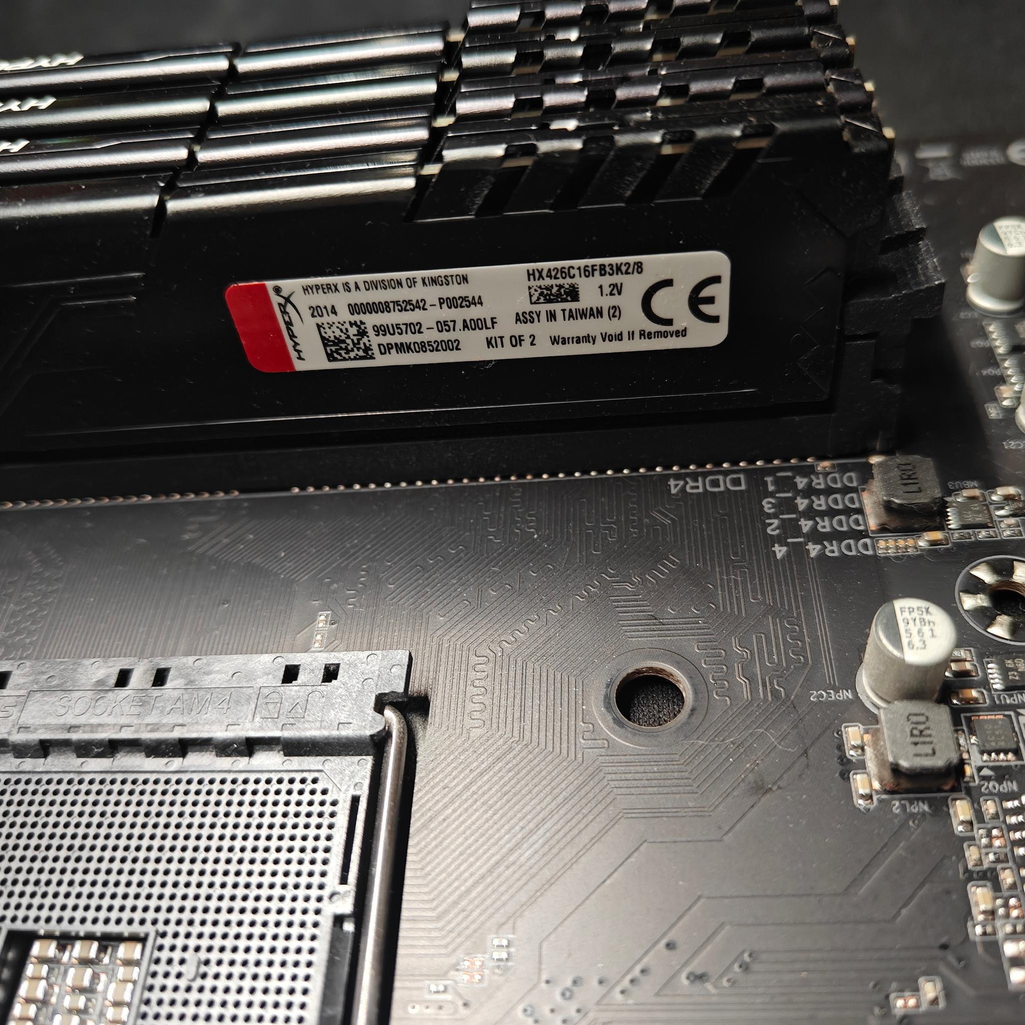 Gigabyte B450 AORUS Pro WiFi AM4 Motherboard & 16GB DDR4 RAM