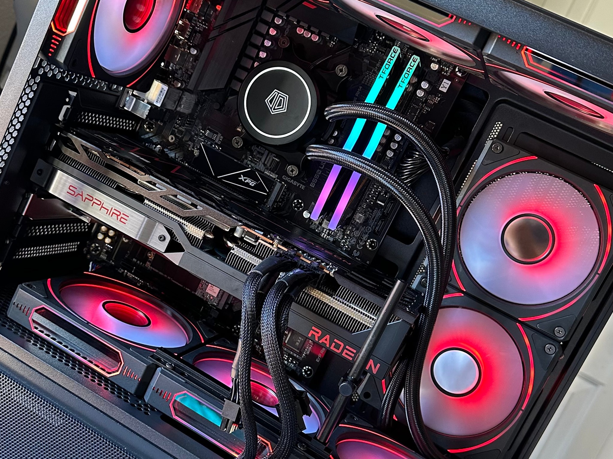 R7 5800x3D RX 6800 Gaming streaming PC!!!