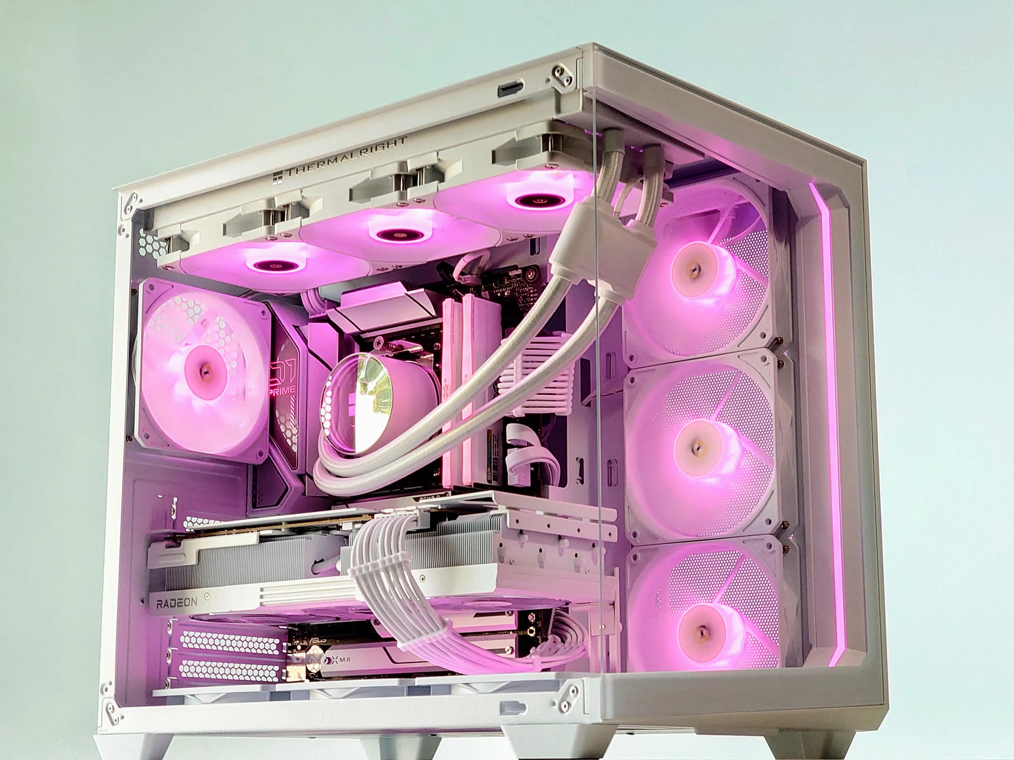 ❄️🤍🐻‍❄️Artic⚪AMD RX 7900 XT 20GB⚪AMD Ryzen 7 7700⚪32GB DDR5⚪2TB NVME