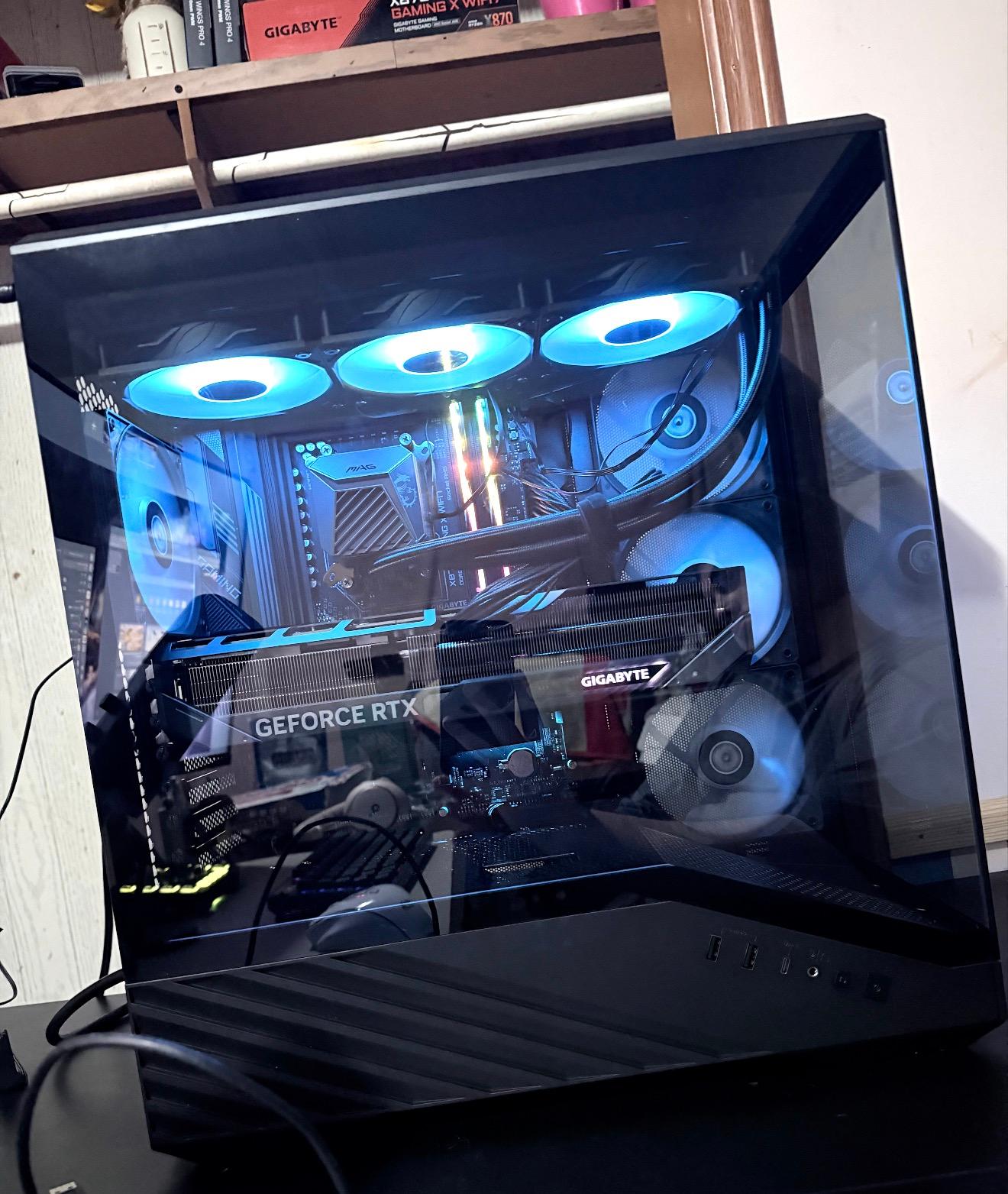GeForce RTX 5080 Custom Gaming PC - Ryzen 9 9950X3D2, 32GB RAM