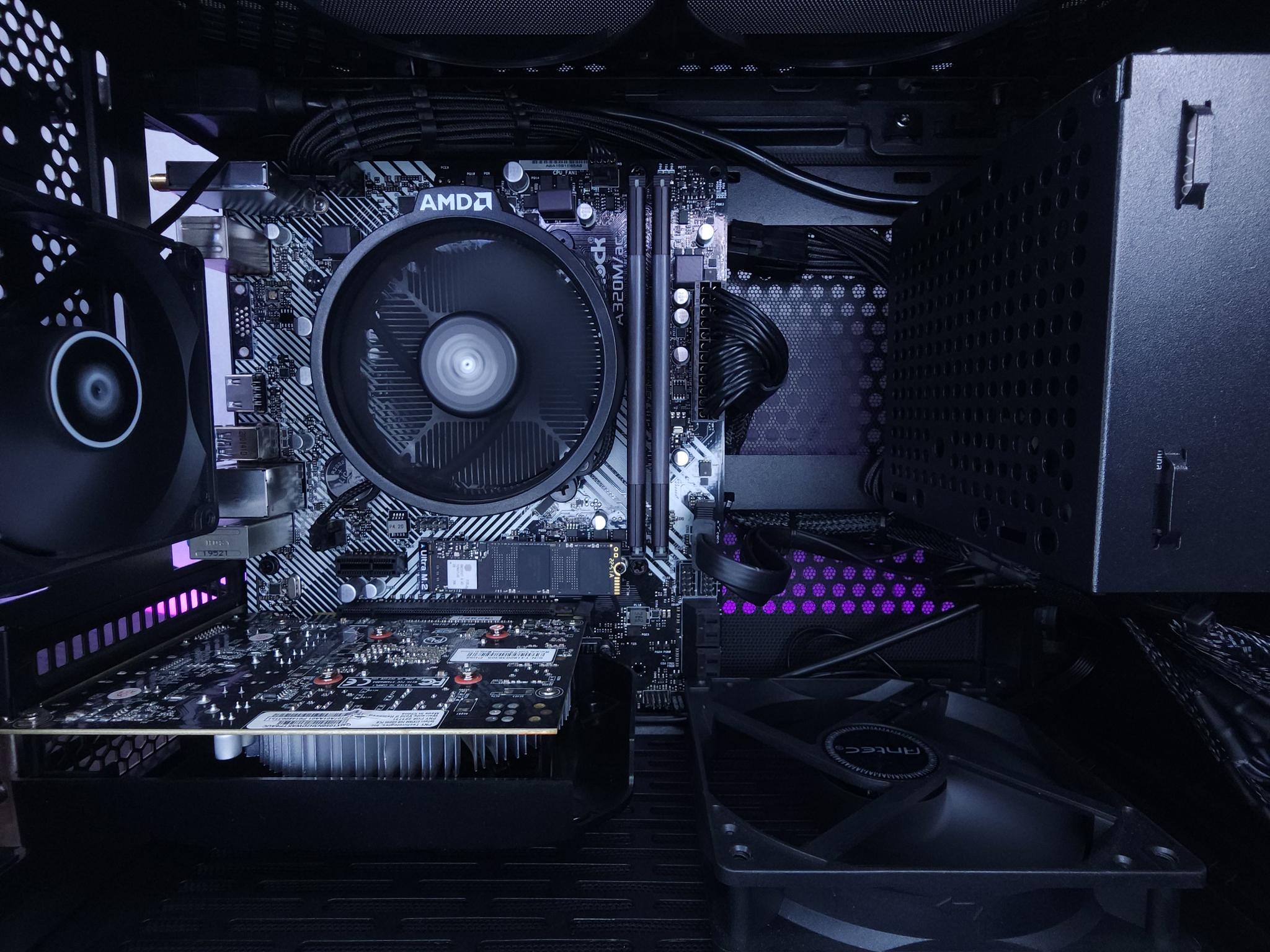 Ryzen 3 2300X | GTX 1050 | 16GB RAM | 512GB M.2 NVMe