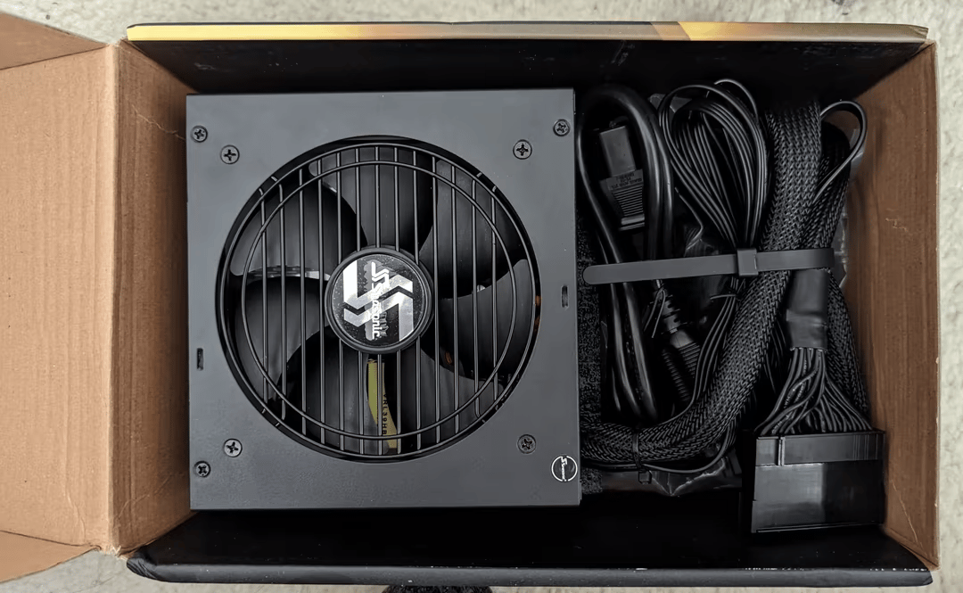 NEVER USED! SeaSonic 750W Power Supply with 80+ GOLD Standard