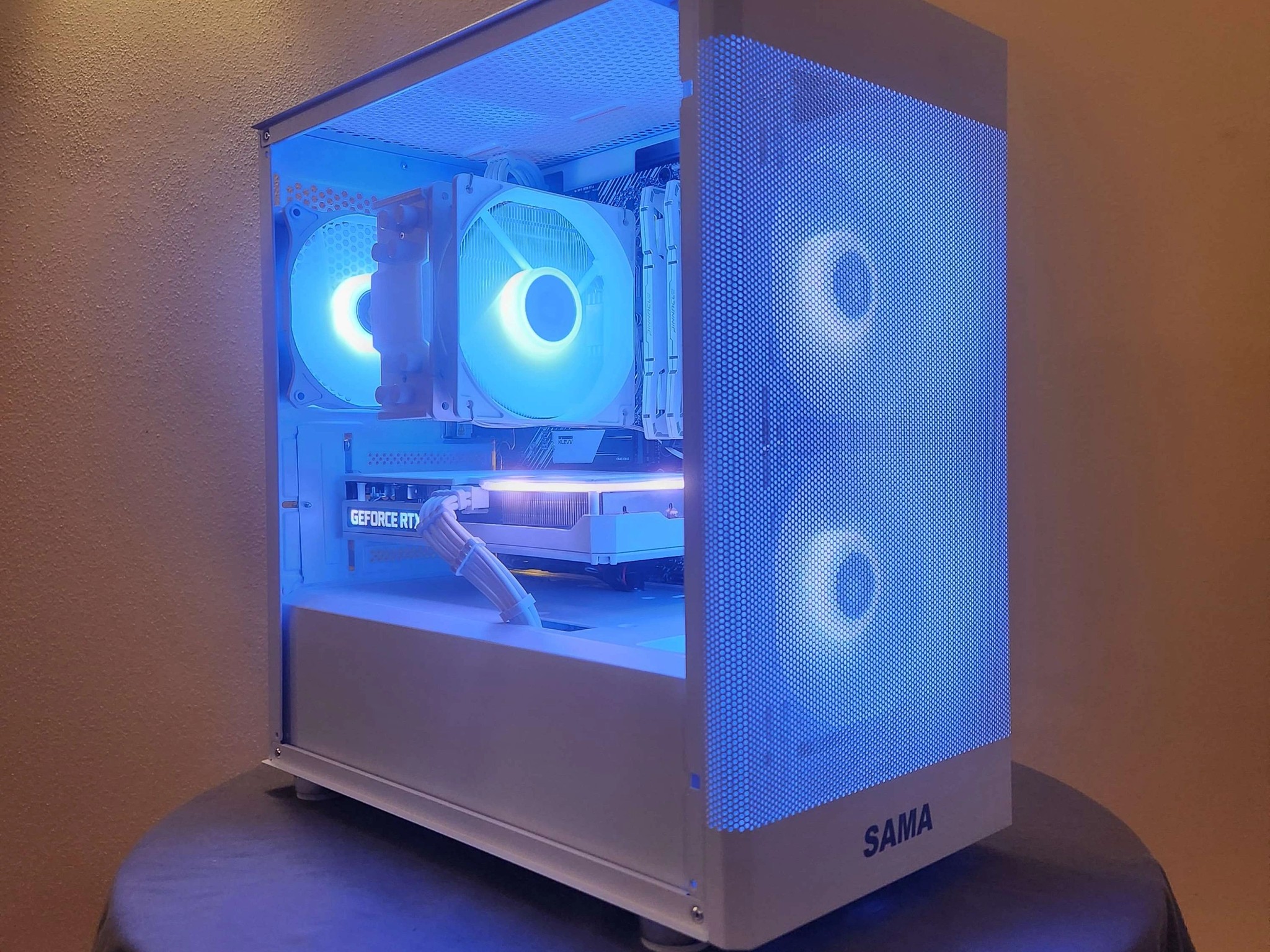 RTX 3070 | Ryzen 5 5600X | 32GB RAM | 1TB M.2 | RGB | WIFI | Windows 11