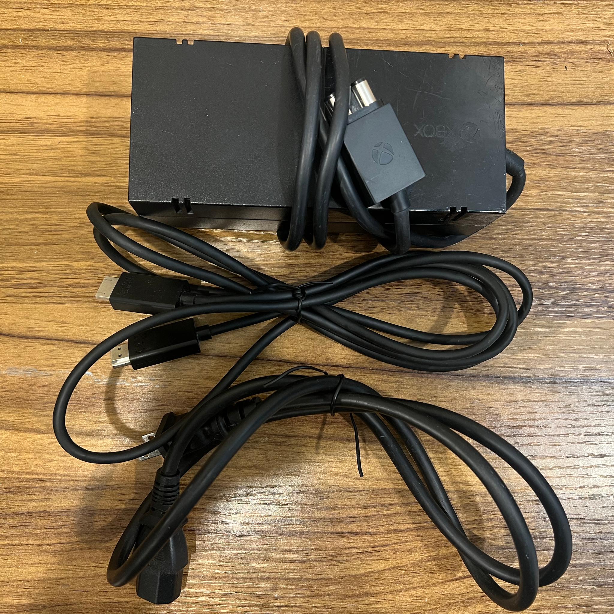 XBOX One 1TB Edition | Comes with Power Supply and HDMI Cable | Battlefront 2 Included |  Black