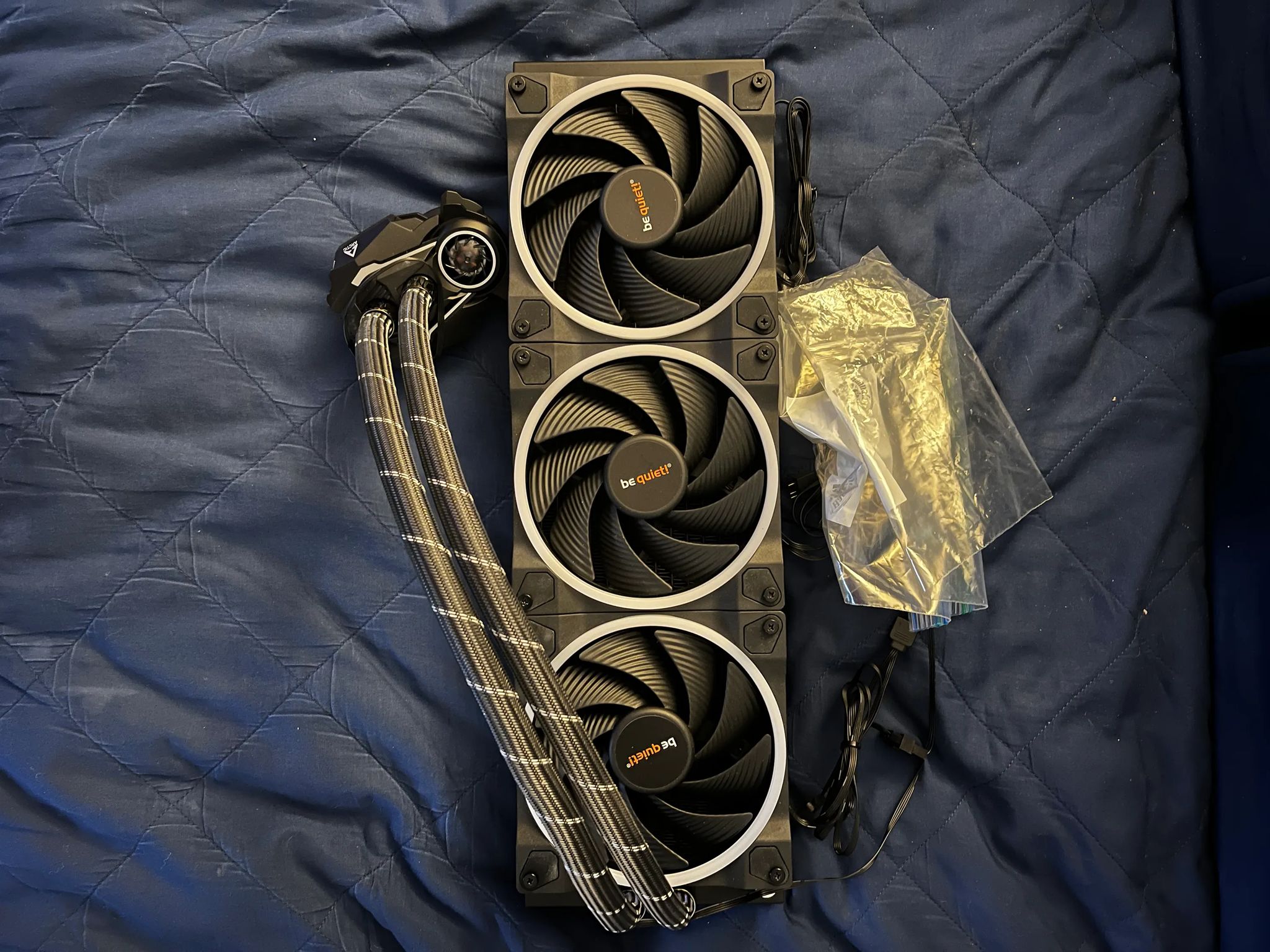 Arctic Liquid Freezer II 420mm AIO w/ be quiet! Light Wing Fans