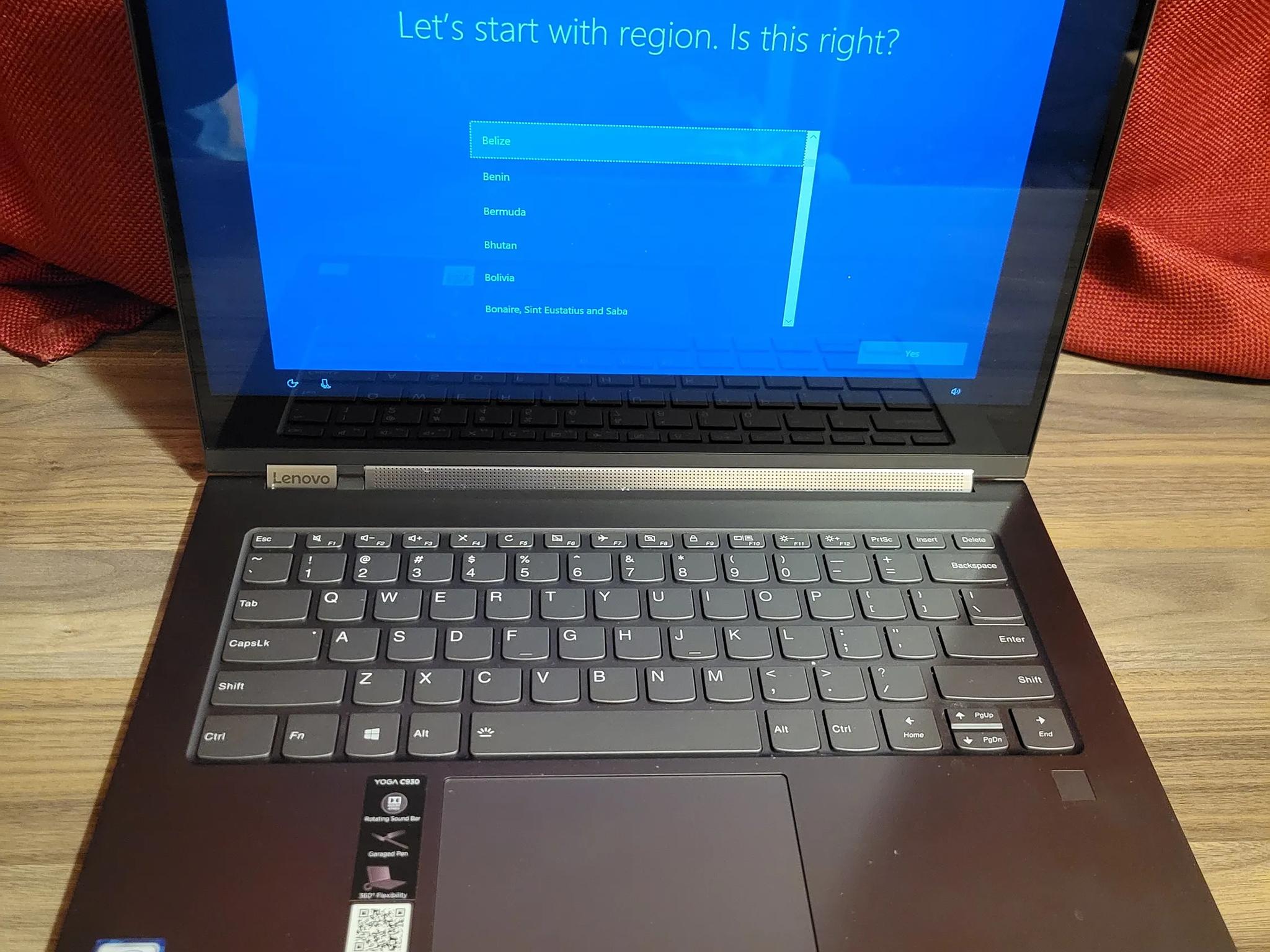 Lenovo Yoga C930 Laptop - 14" Touch Screen - 256gb ssd - intel i7