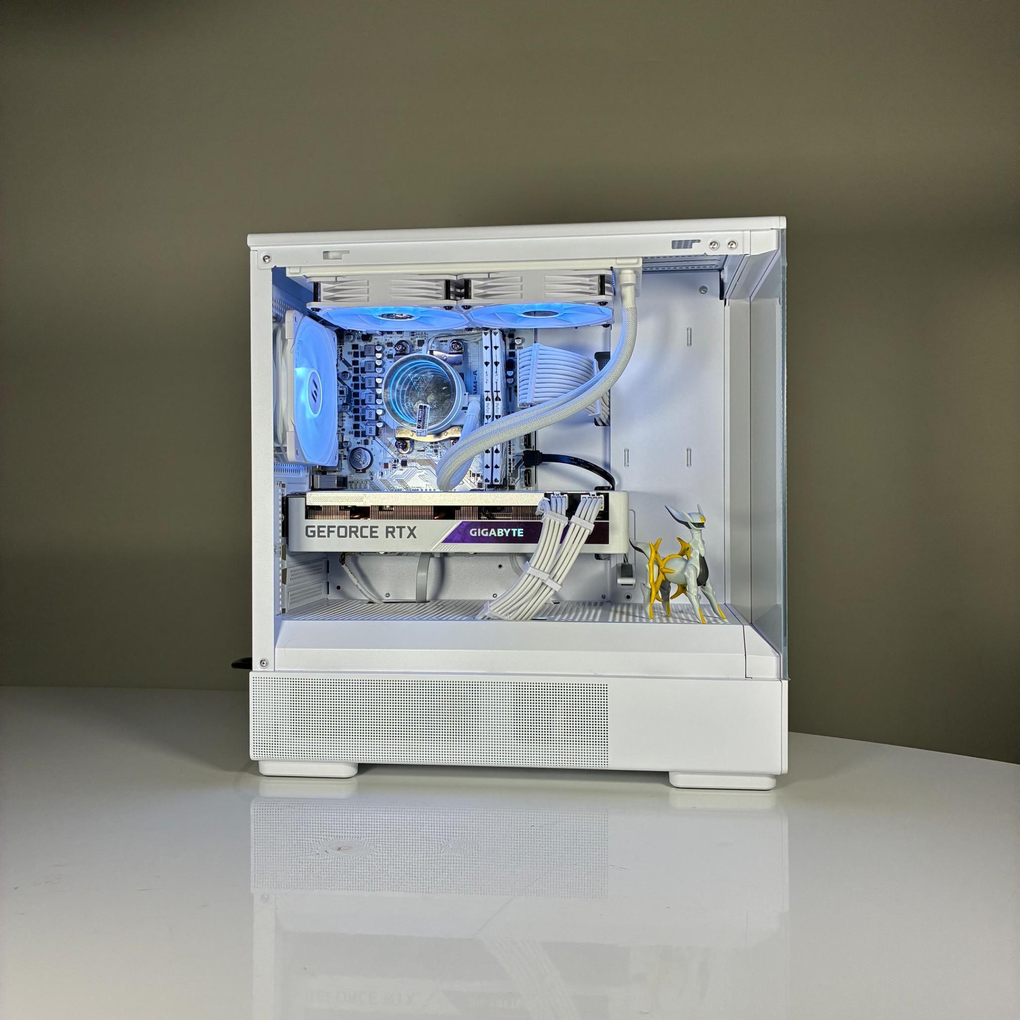 WICKED WHITE PC | RTX 3070 | Ryzen 7 3700X | 32 GB RAM | 1.5 TB Storage