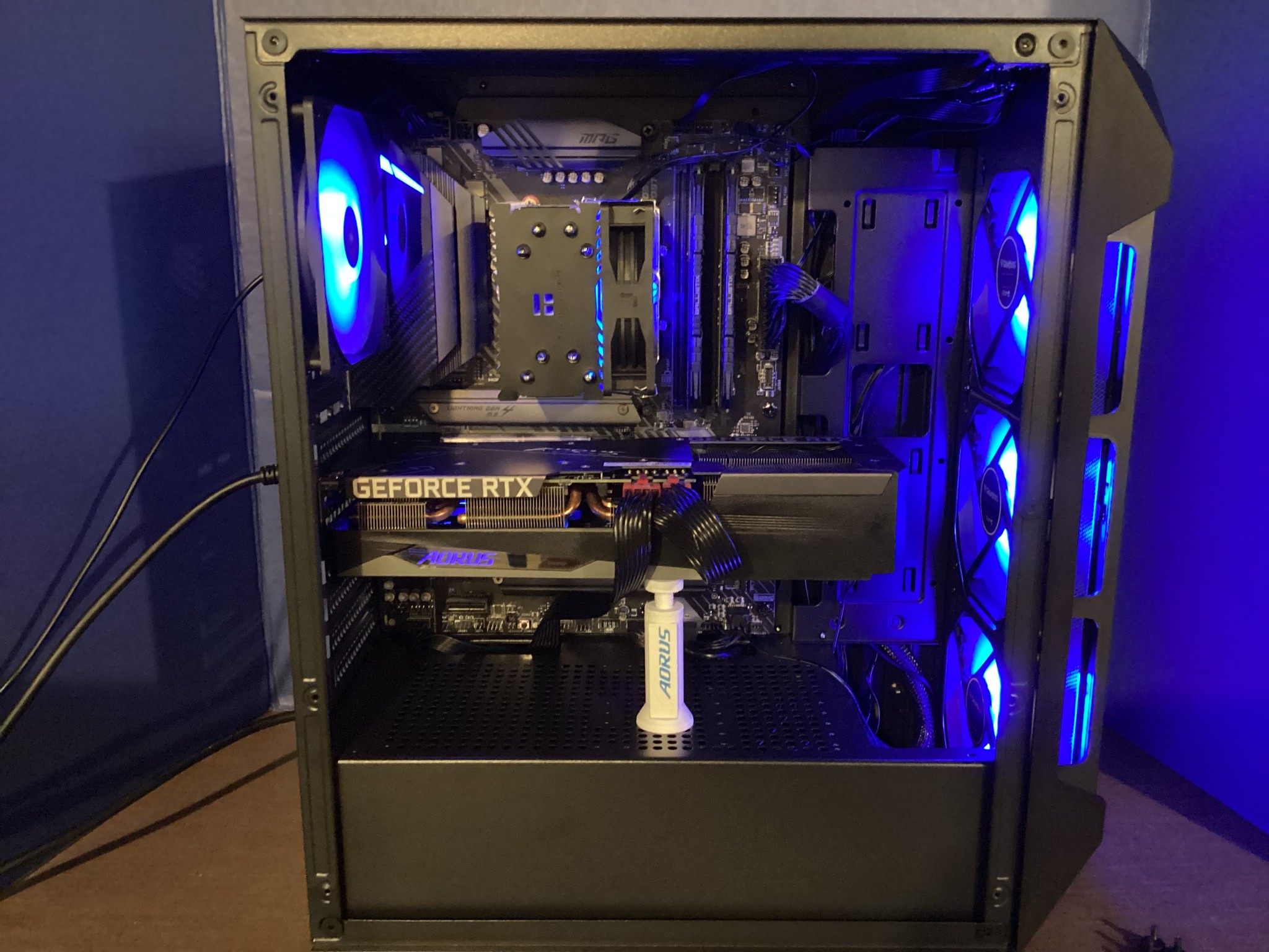 🔥 Powerhouse | Ryzen 5 5600x  | Gigabyte 3060 Ti | 16Gb DDR4 3200 | 500GB NVME 🔥