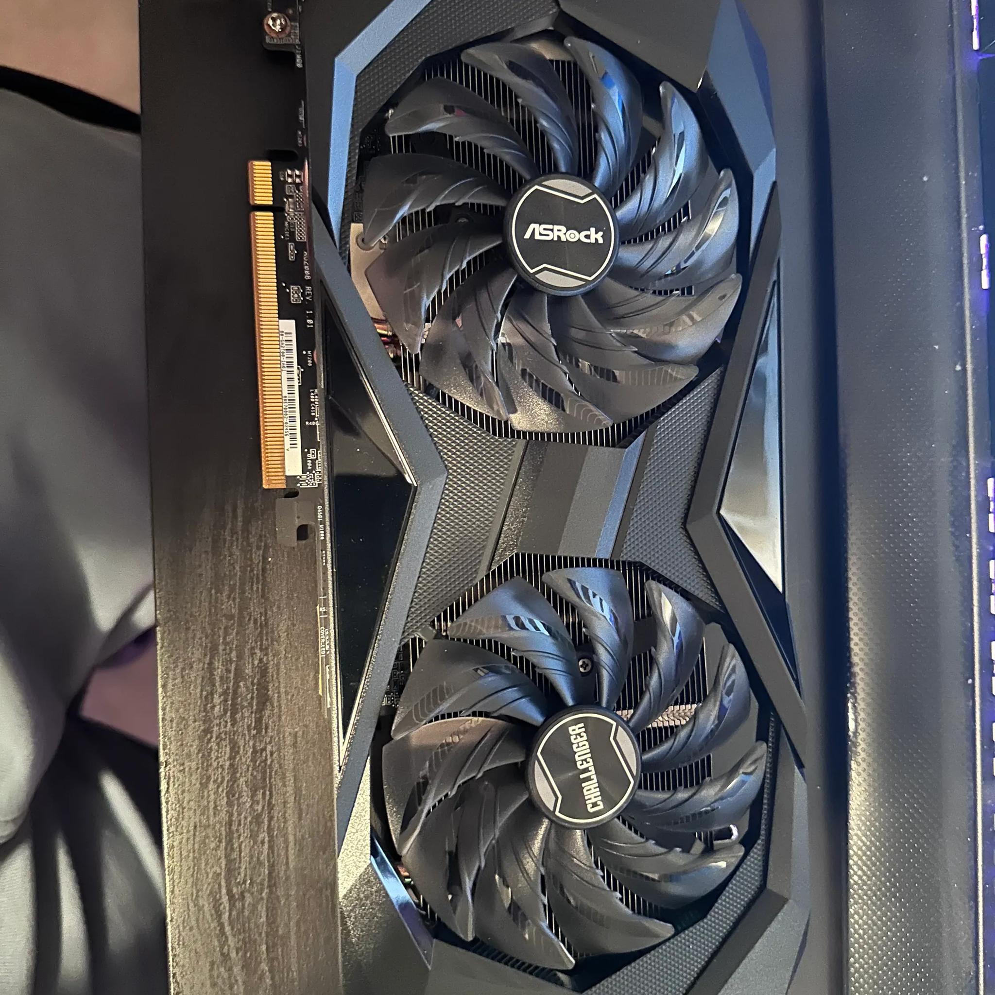AsRock 6600XT