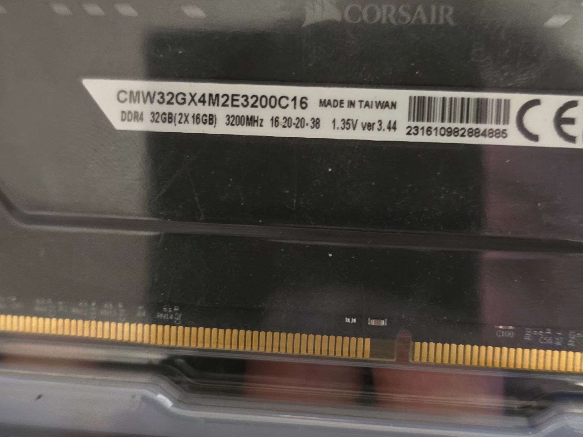 Corsair Vengeance RGB Pro DDR4 32gb (2x16gb)