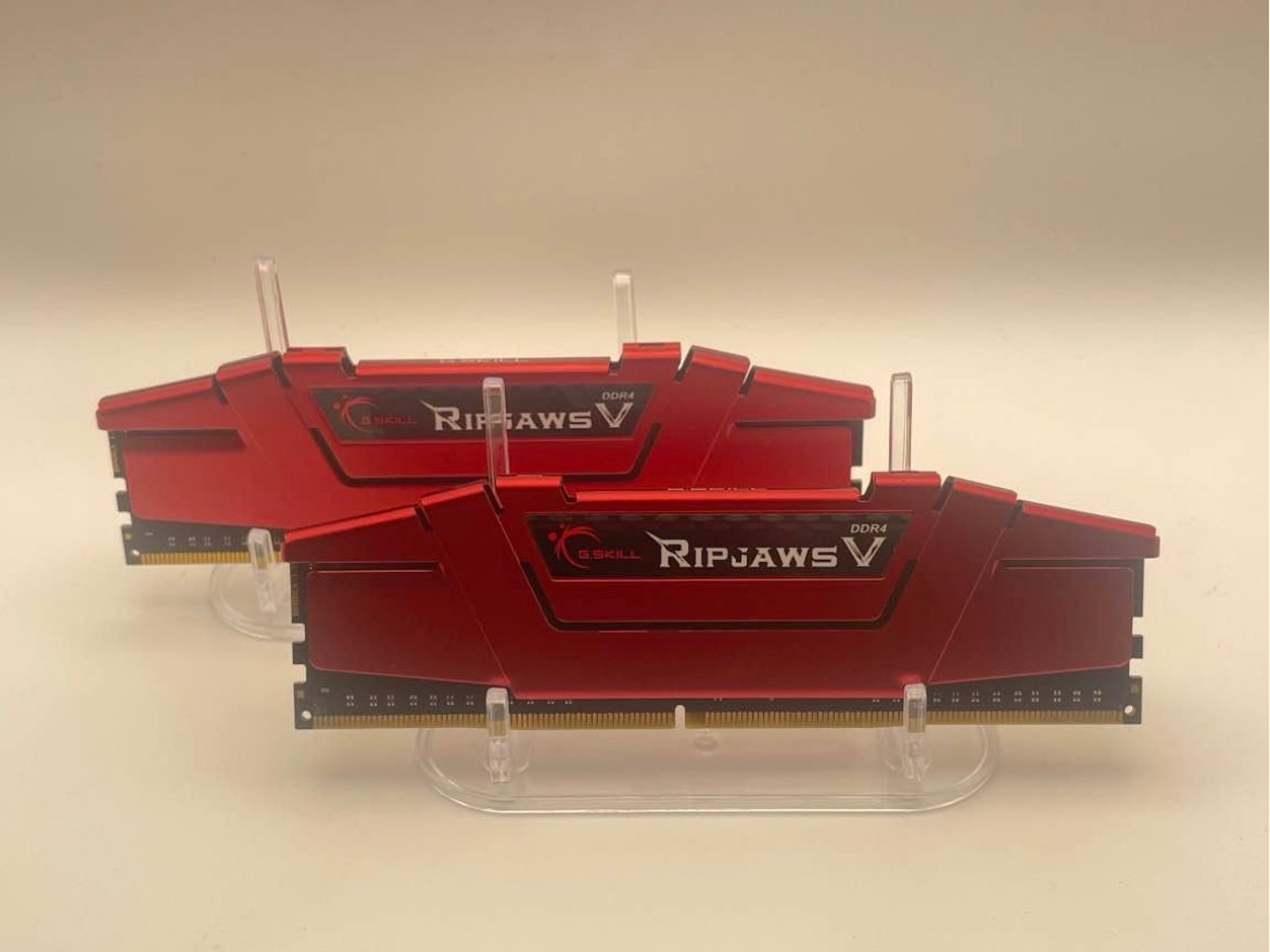 G.Skill Ripjaws V 2x4gb (8gb 2400mhz) DDR4 Ram