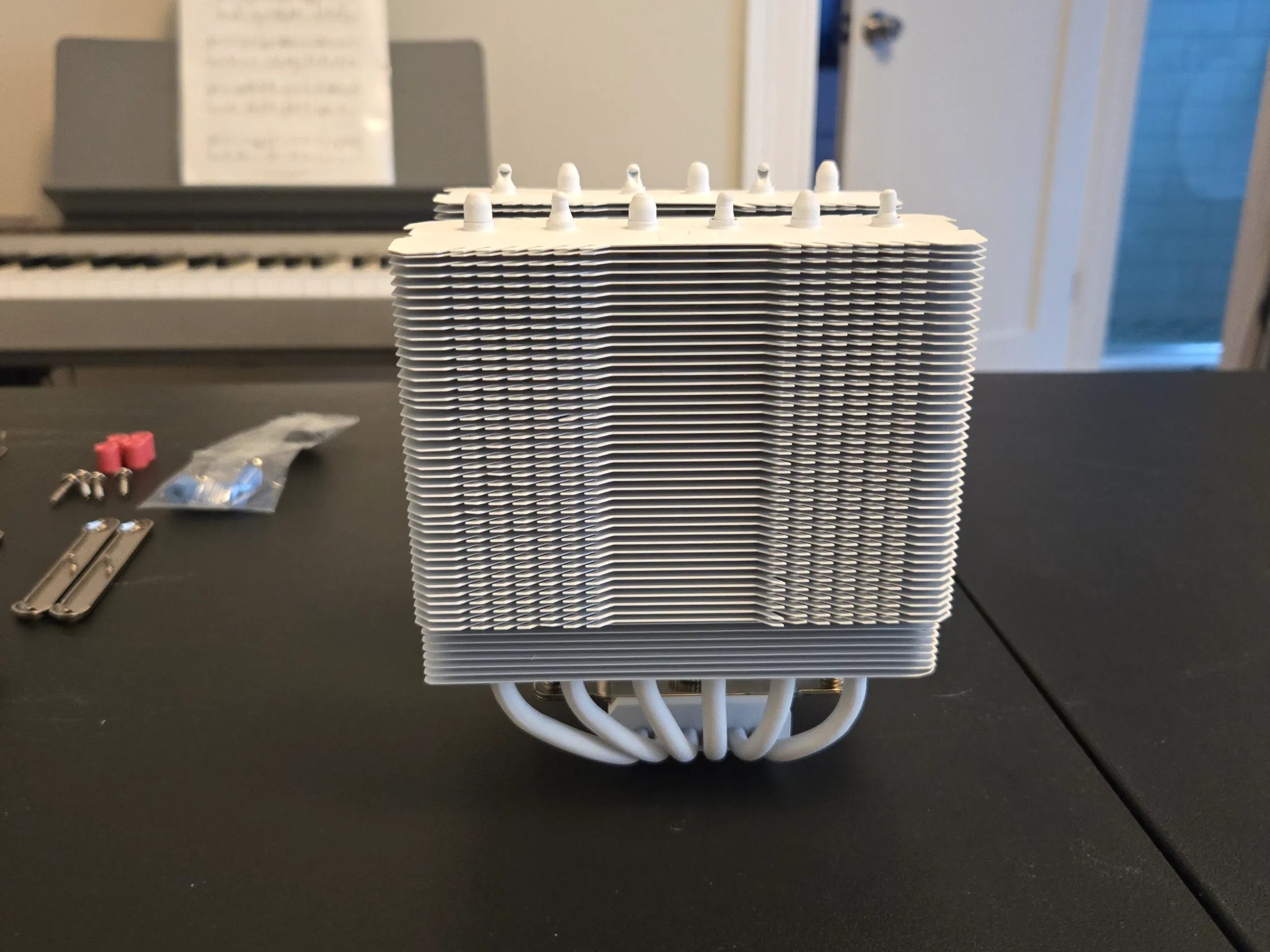 Barely Used Thermalright Peerless Assassin 120 SE White ARGB CPU Cooler