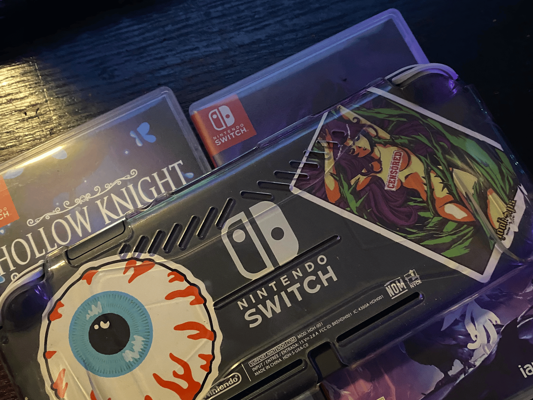 Nintendo Switch Lite (Gray)/w two Games 