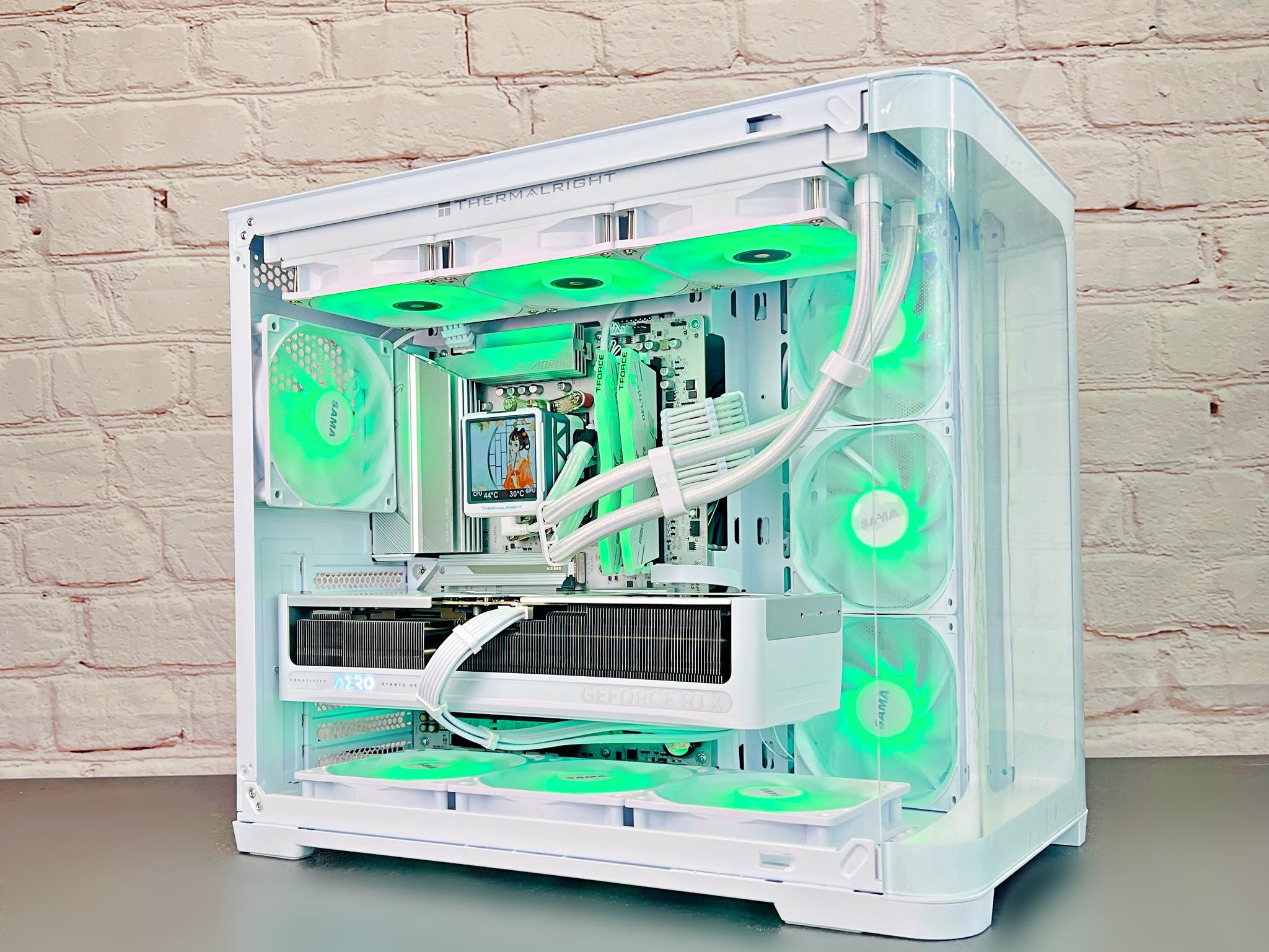 RTX 5070 TI AERO Ryzen 7 7800X3D 32GB DDR5 RAM 2TB SSD M.2 WIN 11 PRO Gaming PC 🤯