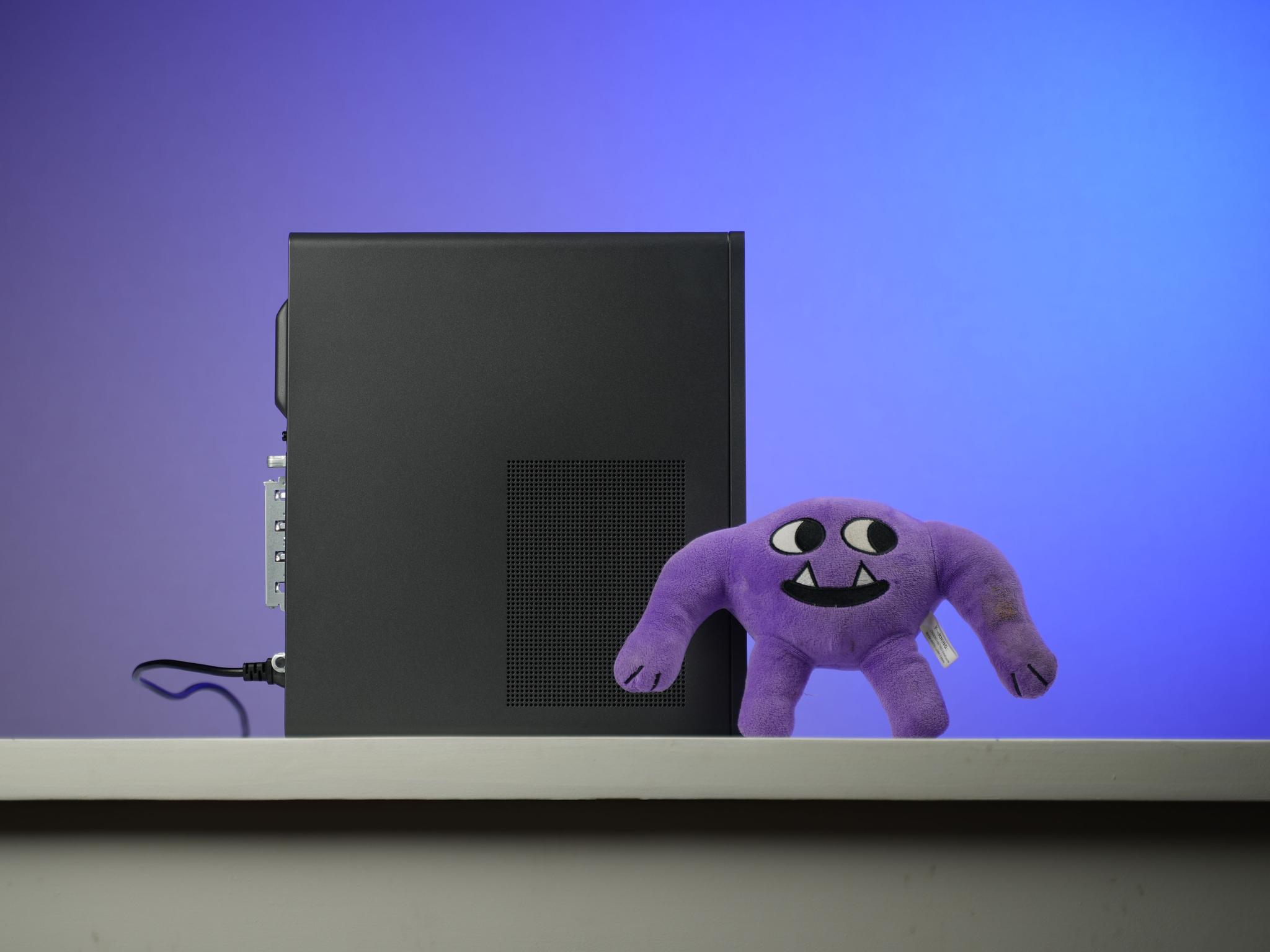 “OMENFORM 6” RTX 5050 Intel Core i5 14400f 32GB 1TB Windows 11 Gaming PC Powerstation