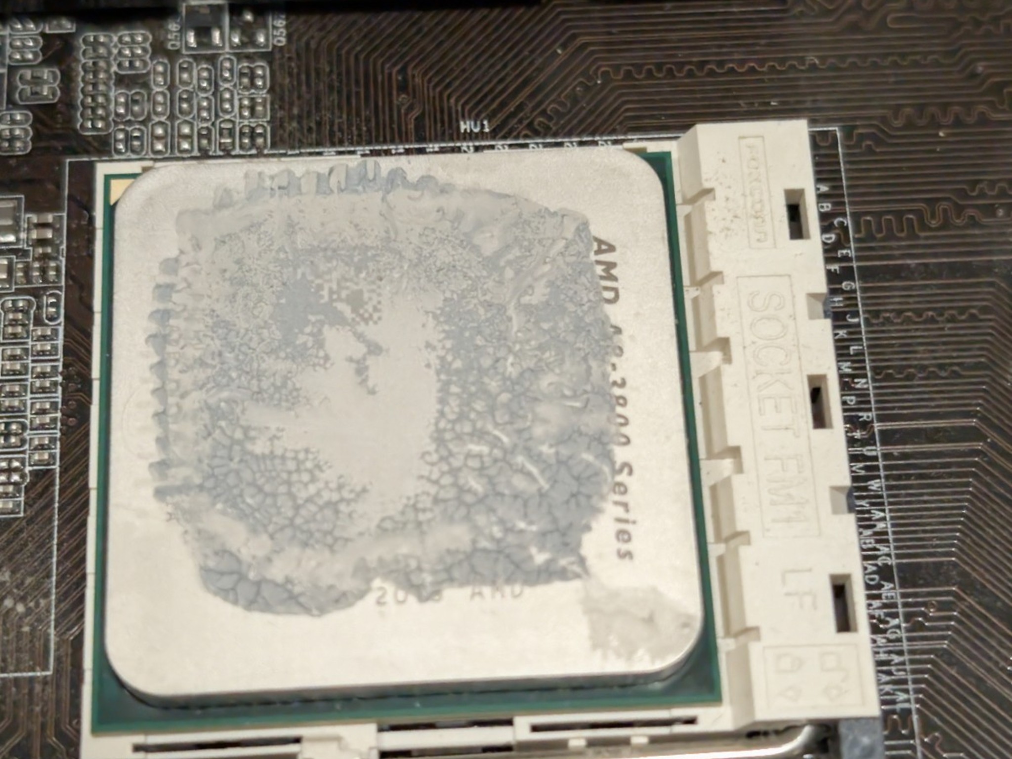 AsRock A75M MicroATX Motherboard with AMD A8-3800 CPU 4GB RAM IO Shield Cooler
