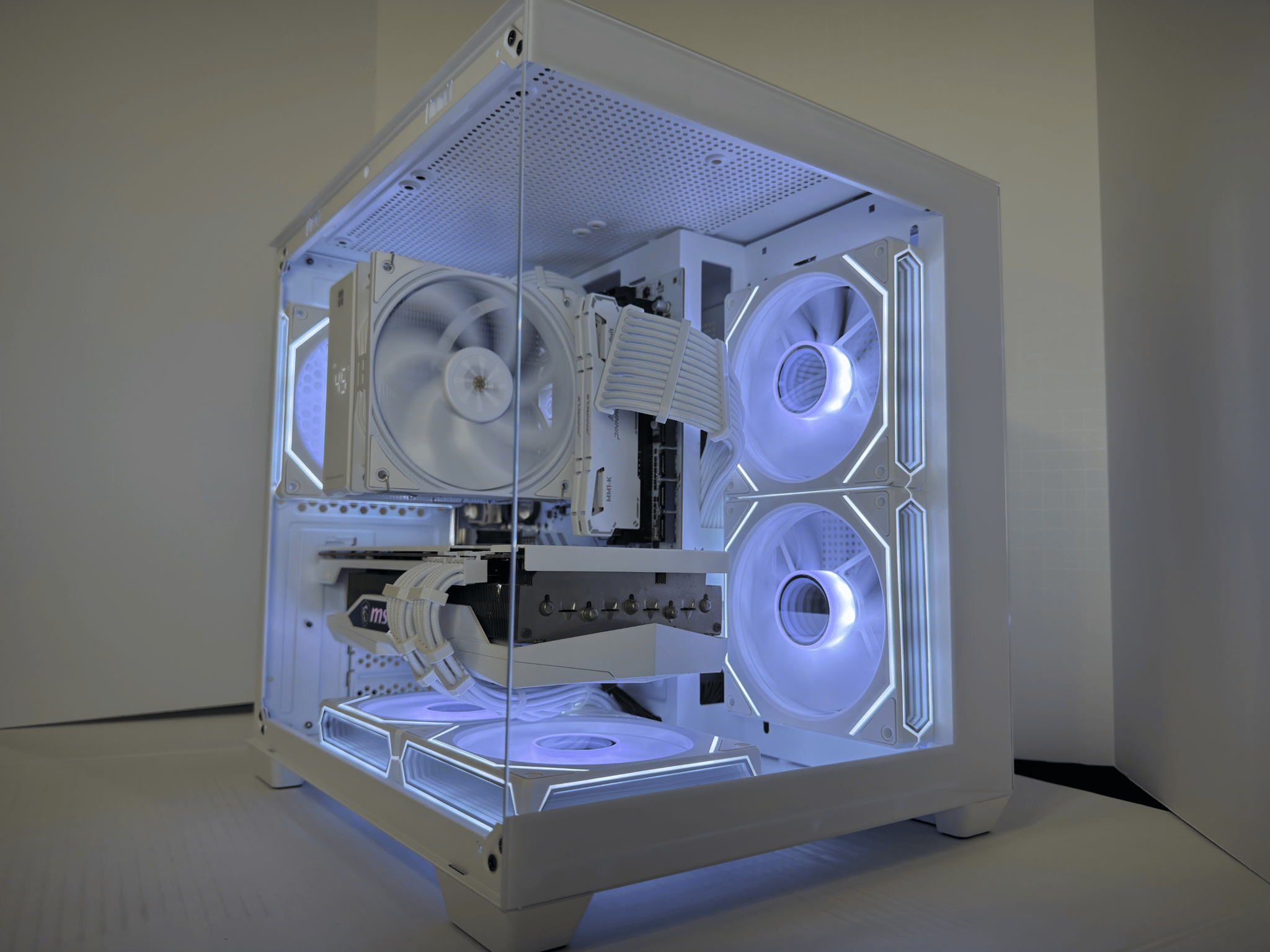 Infinite Cloud 1440p | RX 6700 XT | Ryzen 5 5600 | 1TB NVMe
