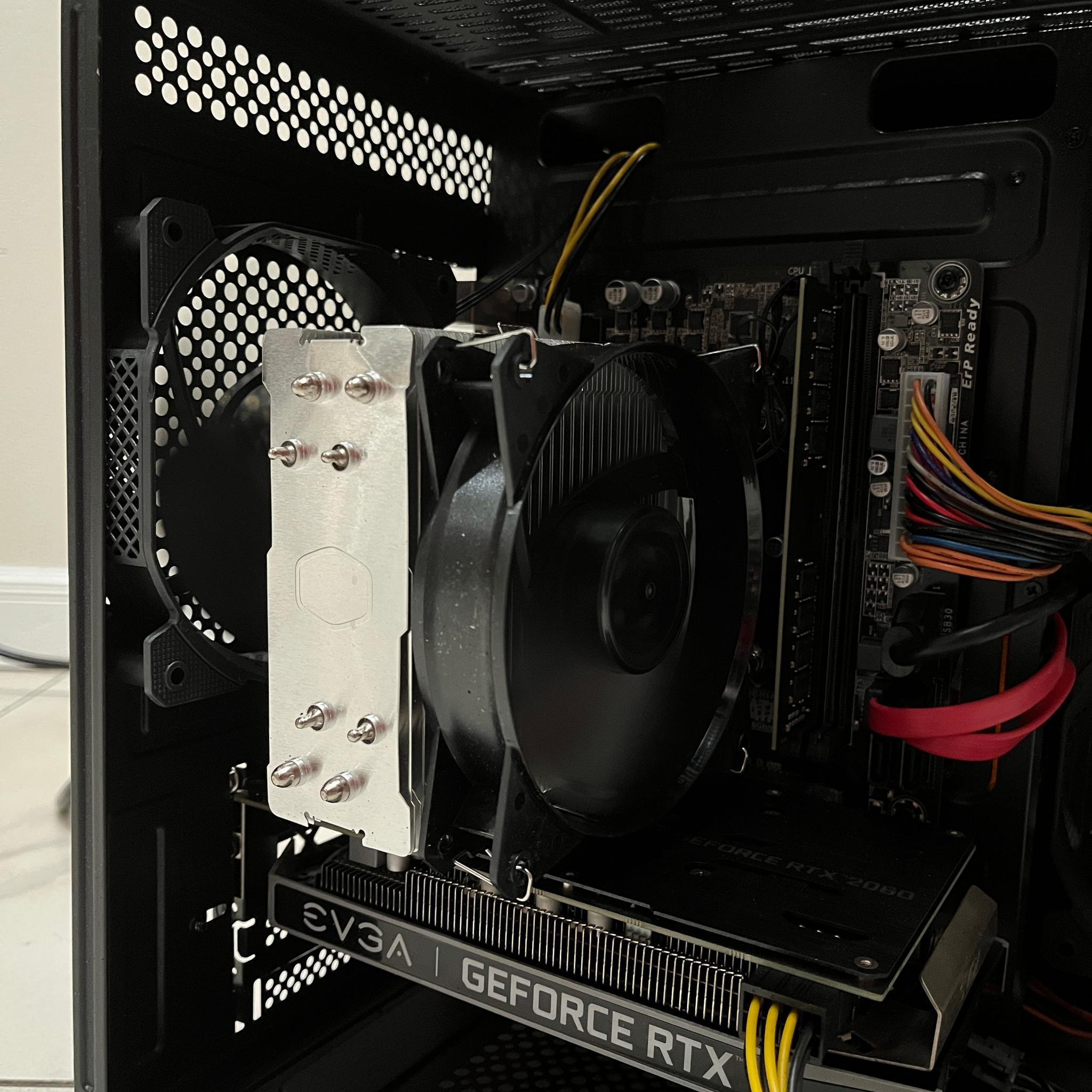 RTX 2060,Intel i5-7500,16GB RAM,870 GB Storage,Gaming PC w/Wi-Fi & BT-Defective Case,See Description