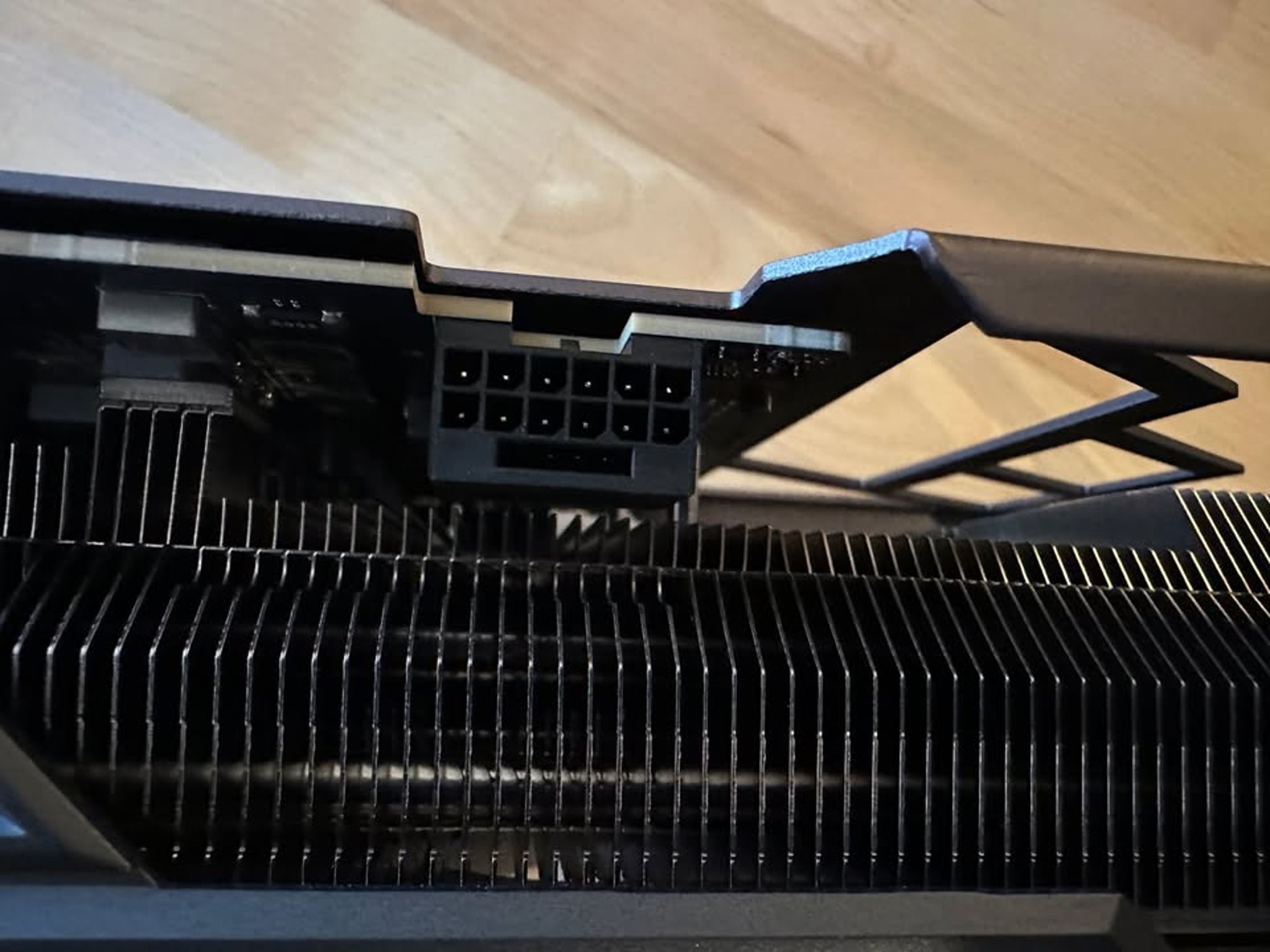 ASUS TUF Gaming OC GeForce RTX™  4080 SUPER 16GB - TUF-RTX4080S-O16G-GAMING