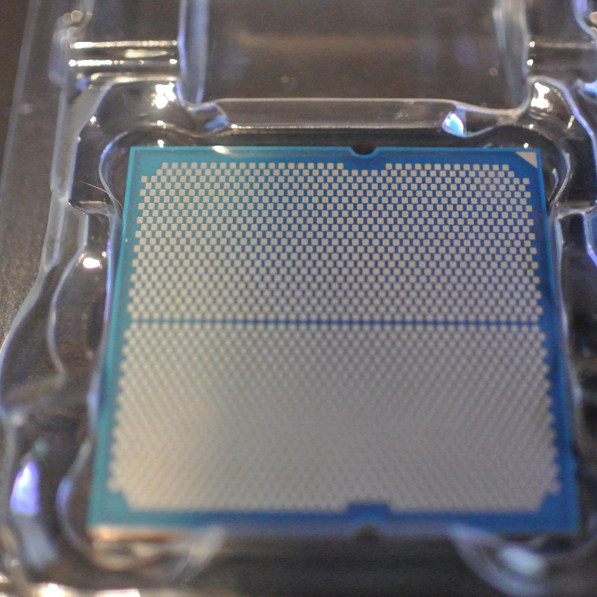 AMD Ryzen 5 8500G 6-Core AM5 CPU w/ Radeon 740M Integrated Graphics