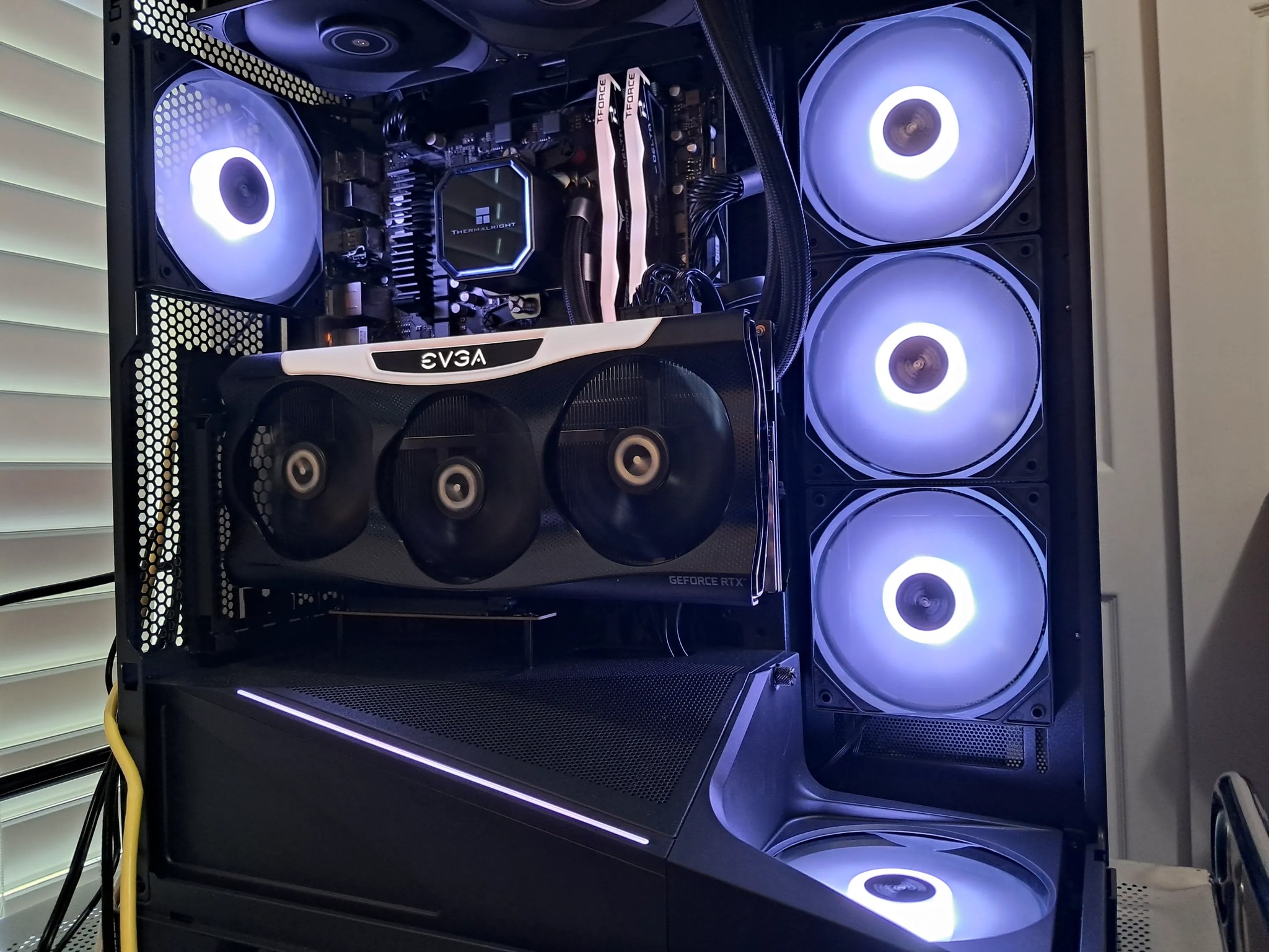 1440p RTX Beast! EVGA RTX 3070 FTW Ultra | Ryzen 5 7500F | 32GB DDR5 | 1TB SSD | Gaming/Streaming