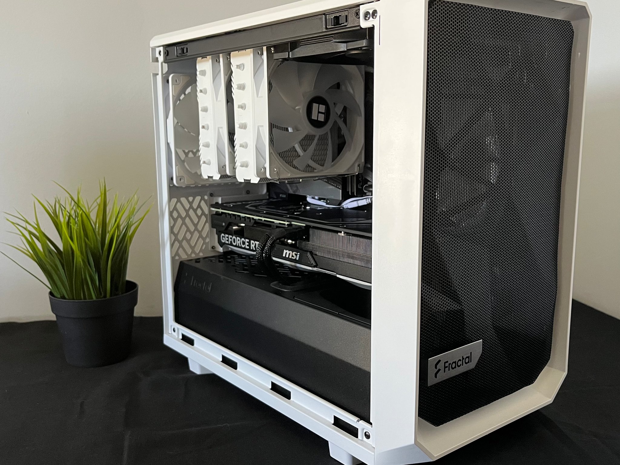 i7 12700k | 4070ti RGB Gaming PC