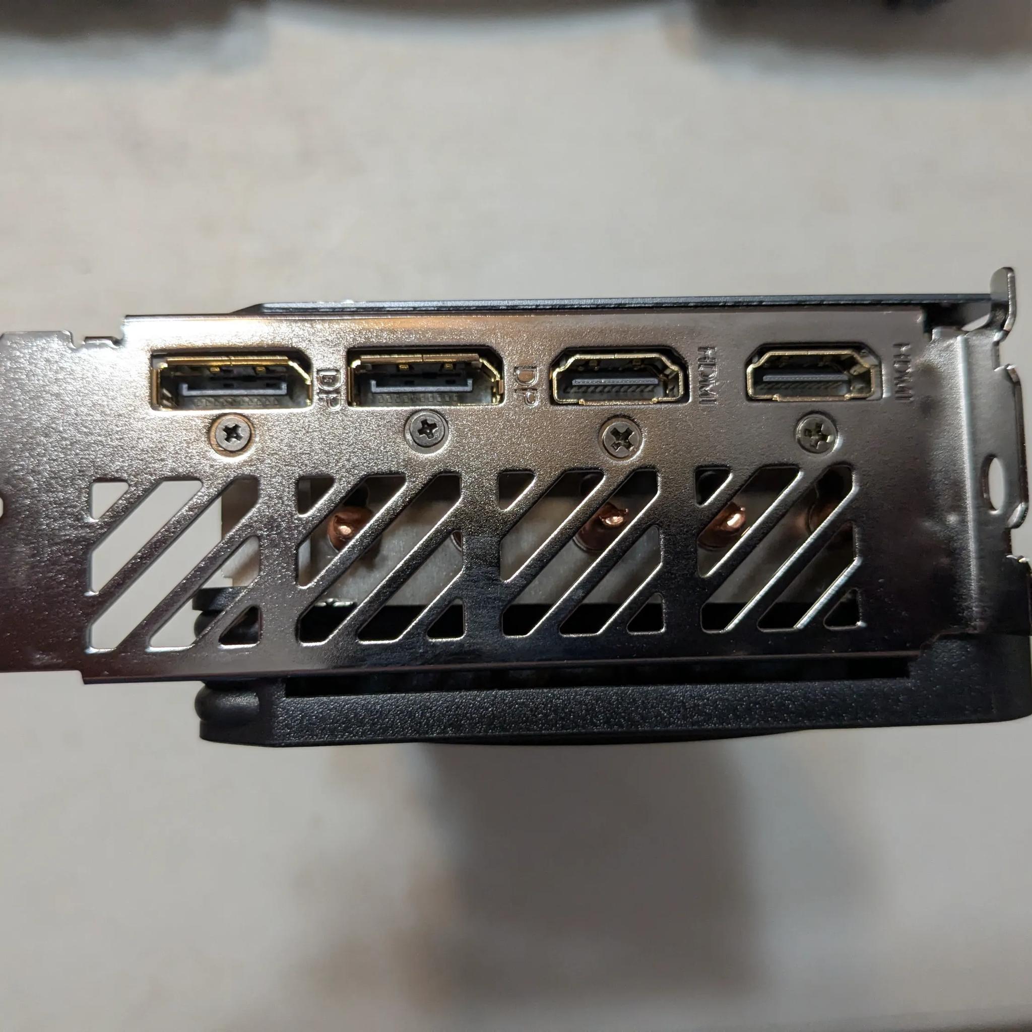 Gigabyte 7600 XT