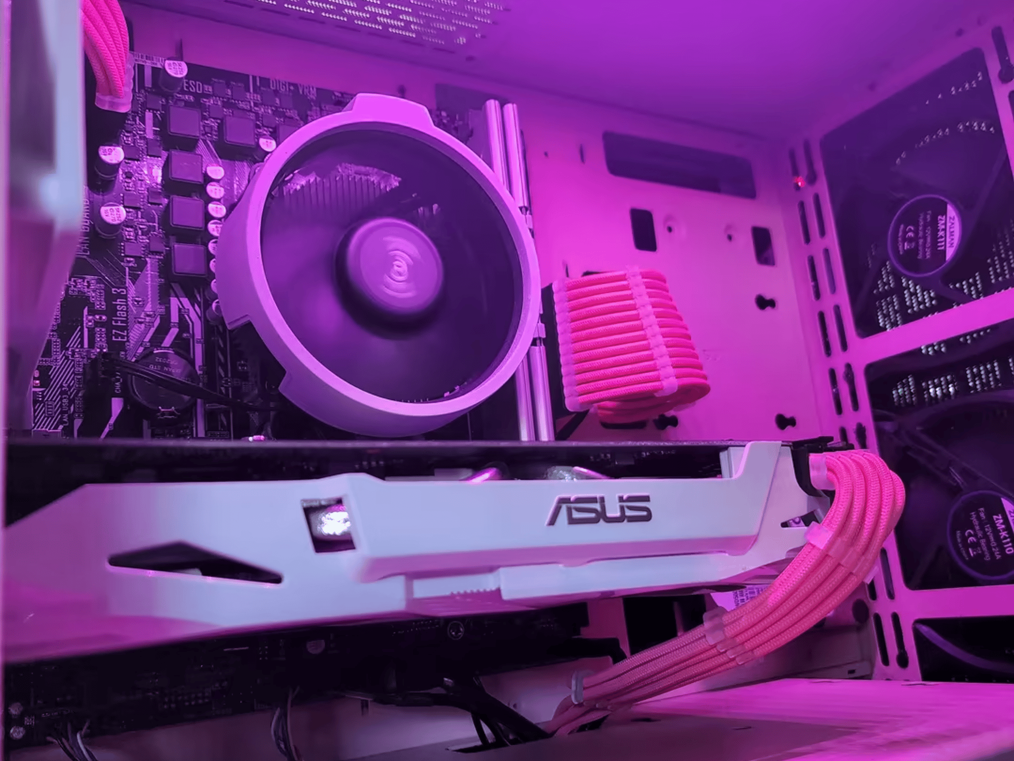 AMD Ryzen 3 1200 // ASUS GeForce GTX 1060 // T-Create 16GB 3200MHz