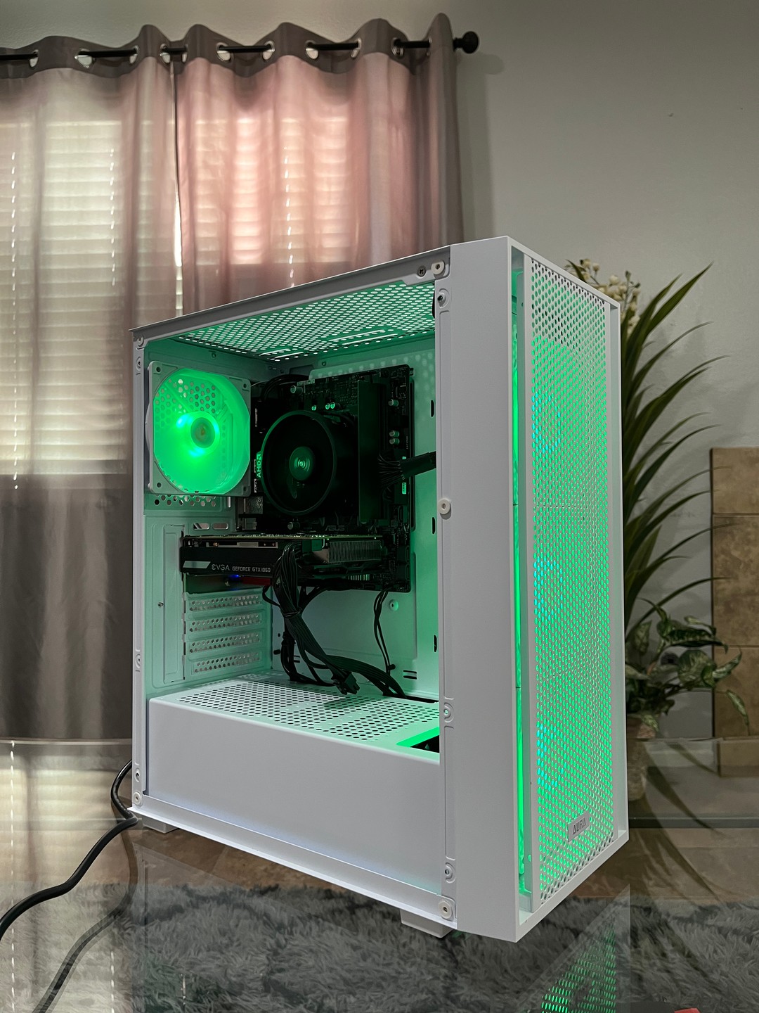 GTX 1060 6GB, Ryzen 5 2600, 8GB RAM | White RGB Gaming Computer/Pc