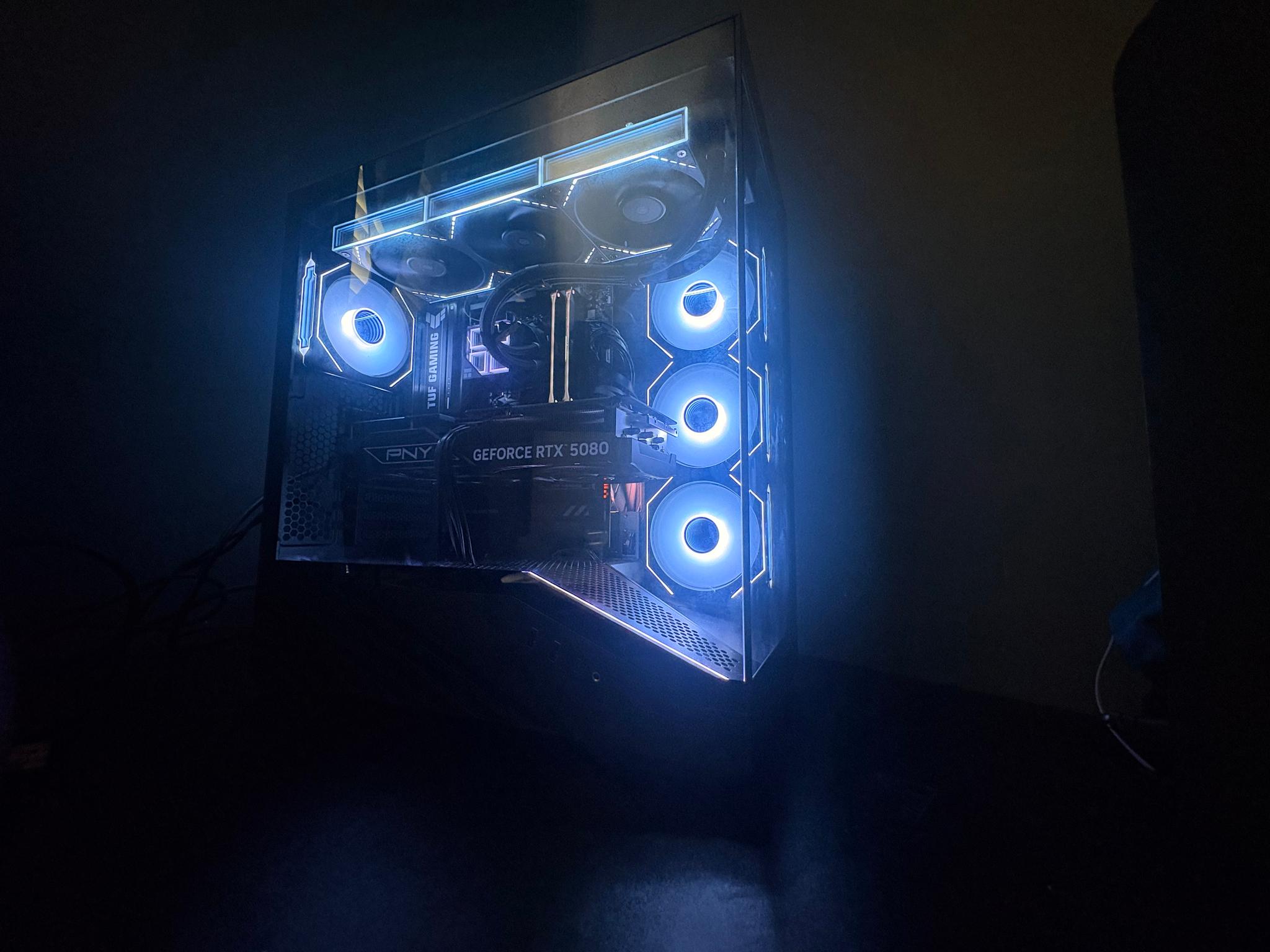 5080/Ryzen 7 7800x3D/32GB-Gaming Pc