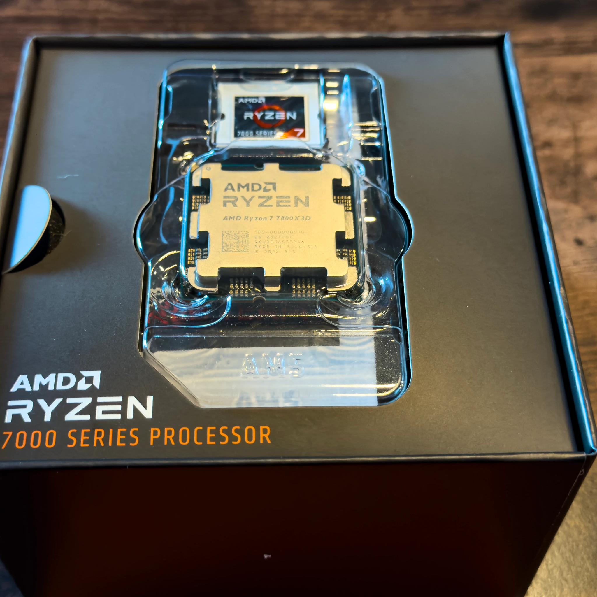 AMD Ryzen 7 7800X3D
