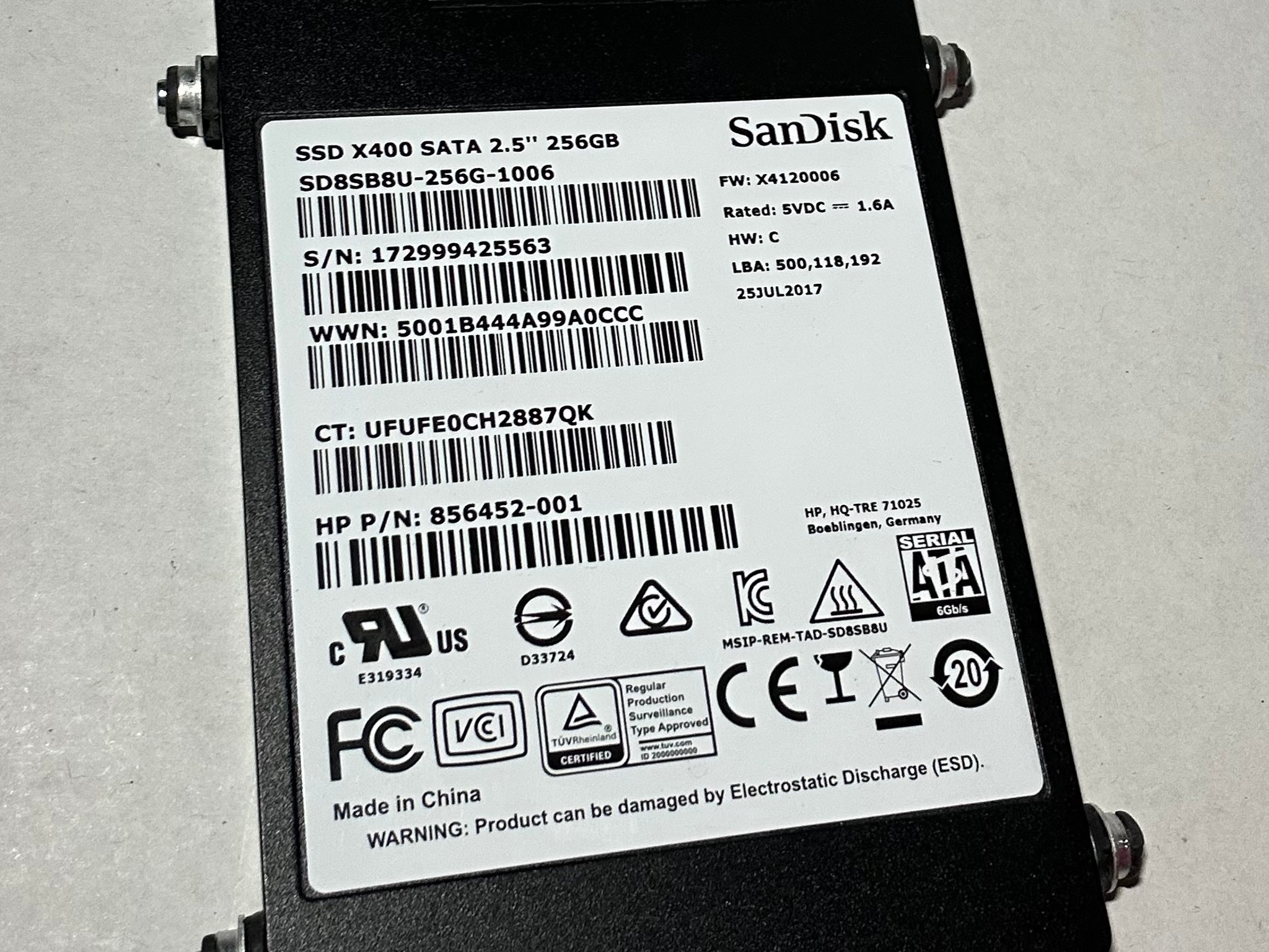 SanDisk X400 256GB 2.5” SATA SSD