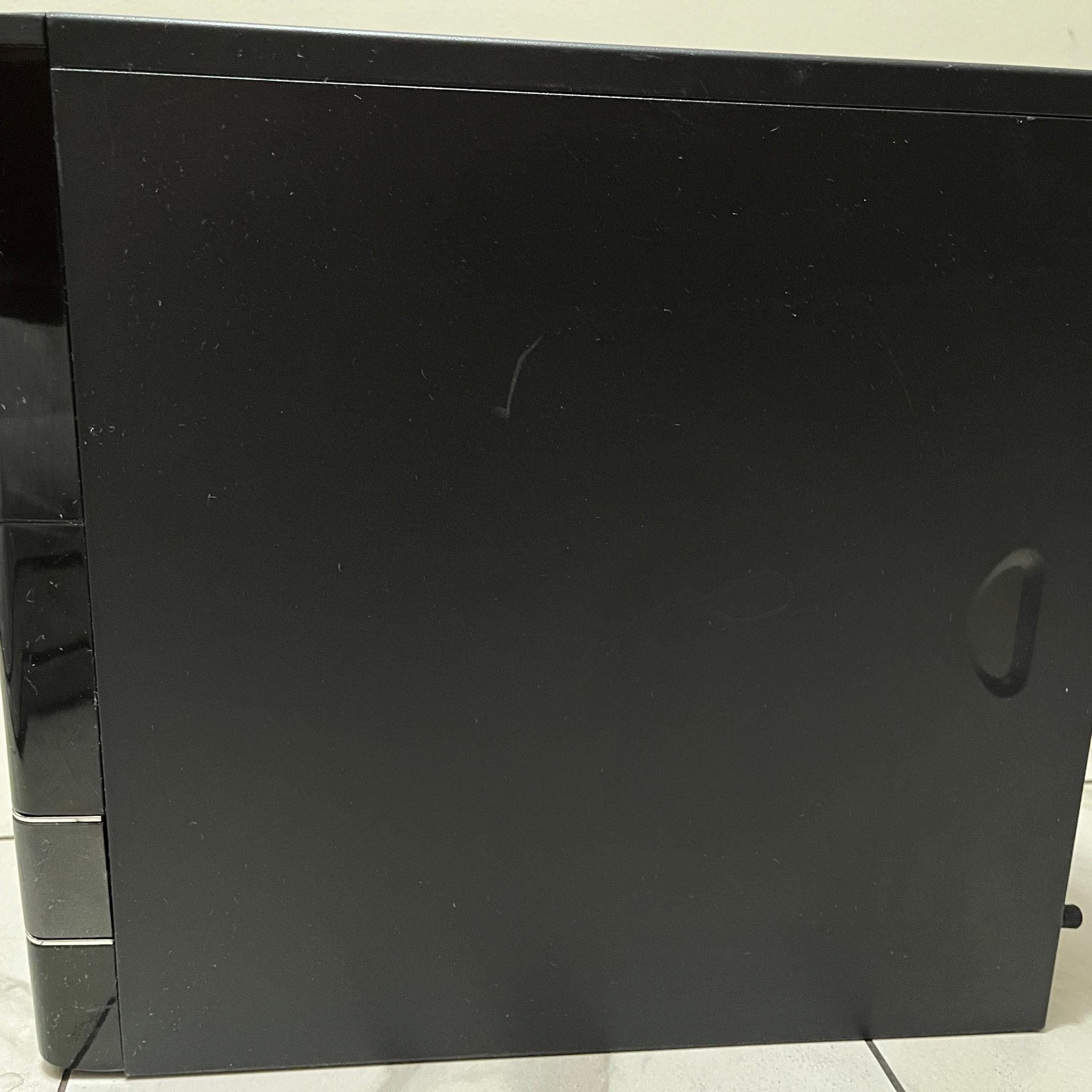 NVIDIA RTX 2060 Super, Intel Core i5-8400, 16GB RAM, 1.1 TB Storage, Sleeper Gaming PC w/ Wi-Fi & BT